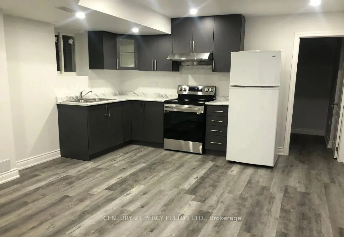 Photo 2 of Unit Basement, 39 Little Britain Crescent, Brampton, Bram West — HOMEH