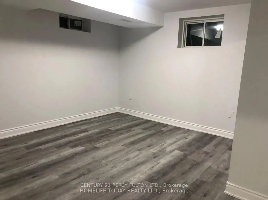 Photo 6 of Unit Basement, 39 Little Britain Crescent, Brampton, Bram West — HOMEH