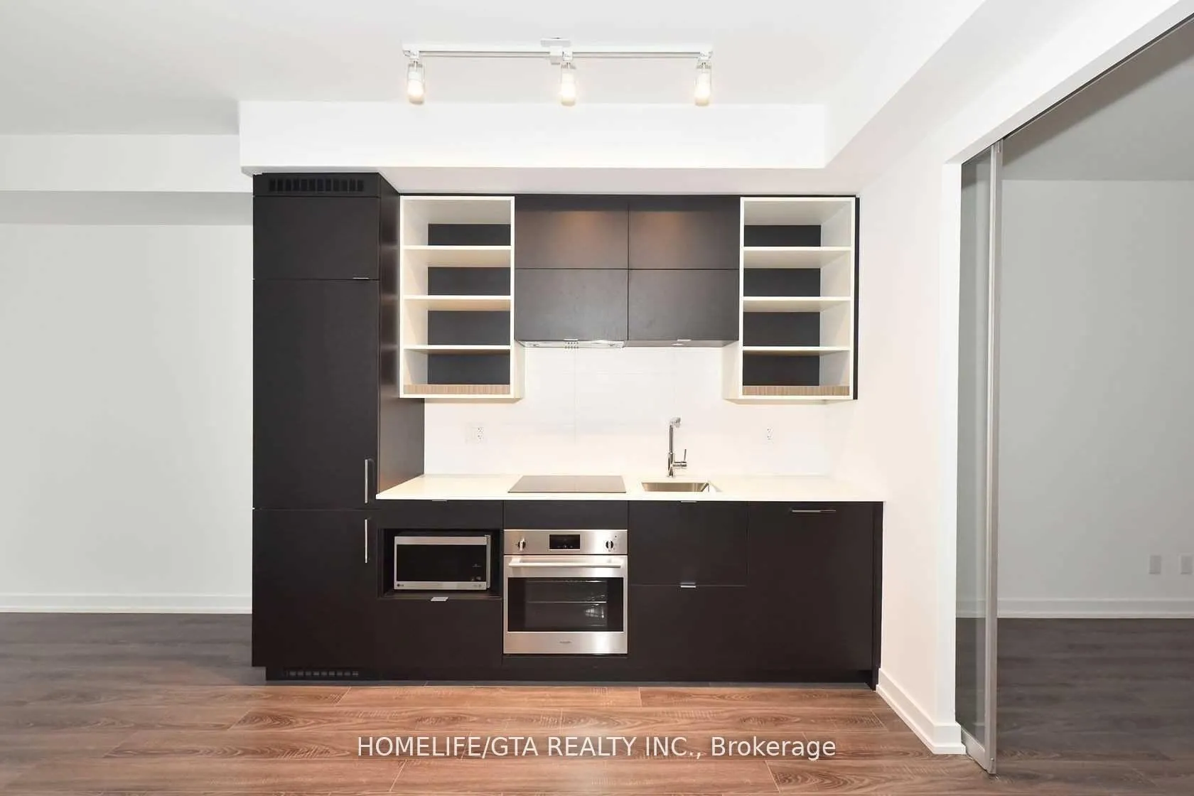 Photo 10 of Unit 708, 20 Edward Street, Toronto, Bay Street Corridor — HOMEH