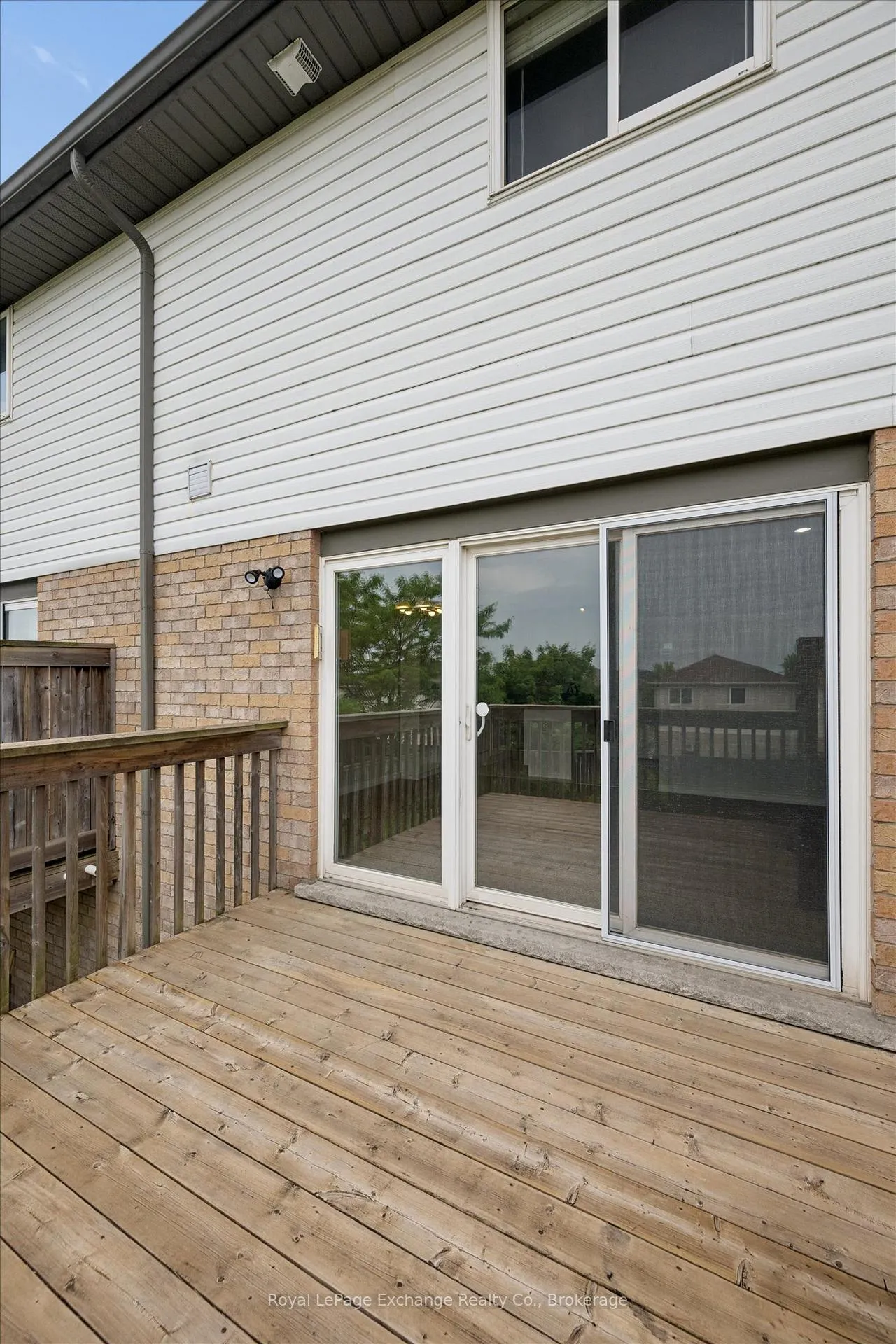 Photo 20 of 64 Hasler Crescent, Guelph, Pineridge/Westminster Woods — HOMEH