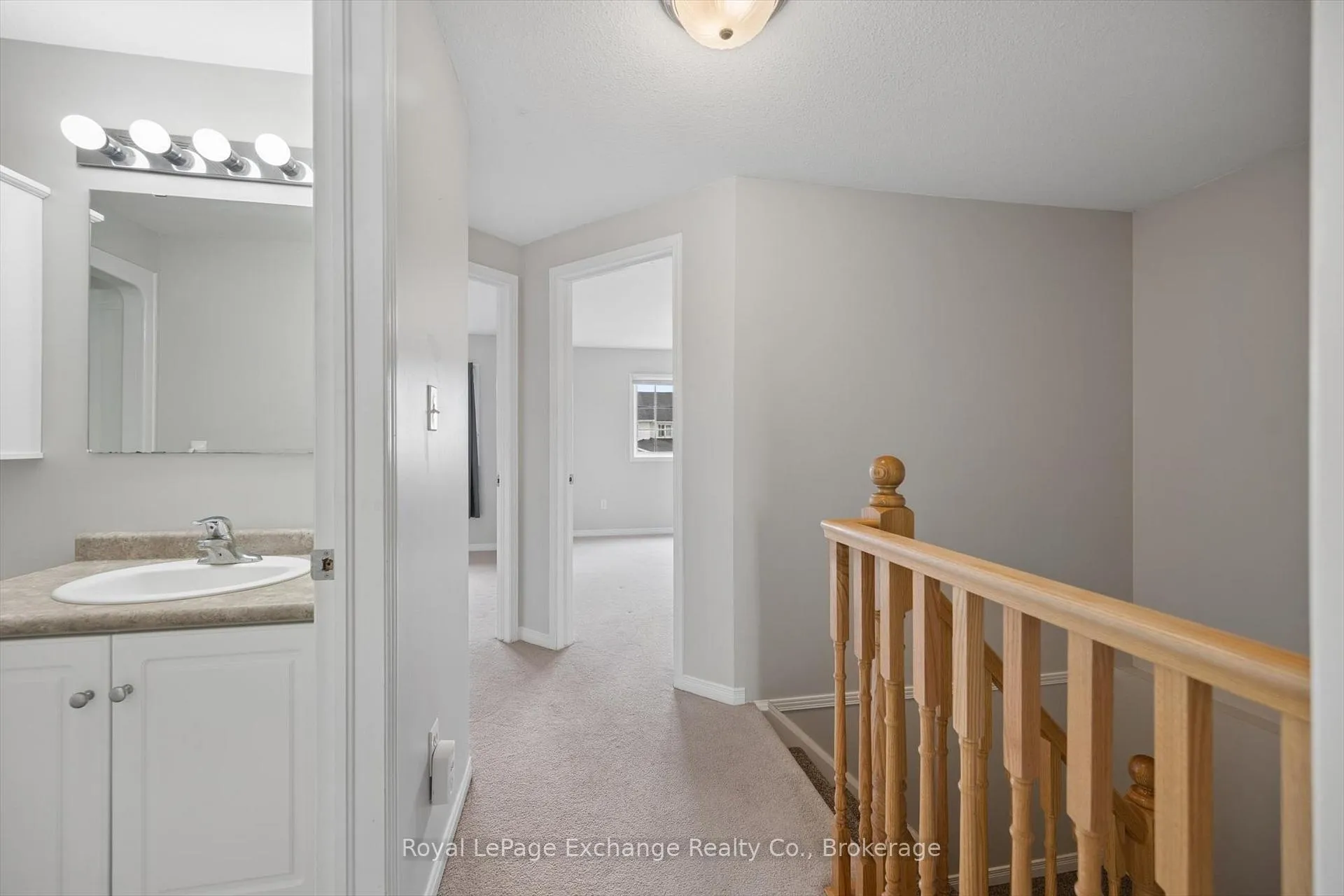 Photo 23 of 64 Hasler Crescent, Guelph, Pineridge/Westminster Woods — HOMEH