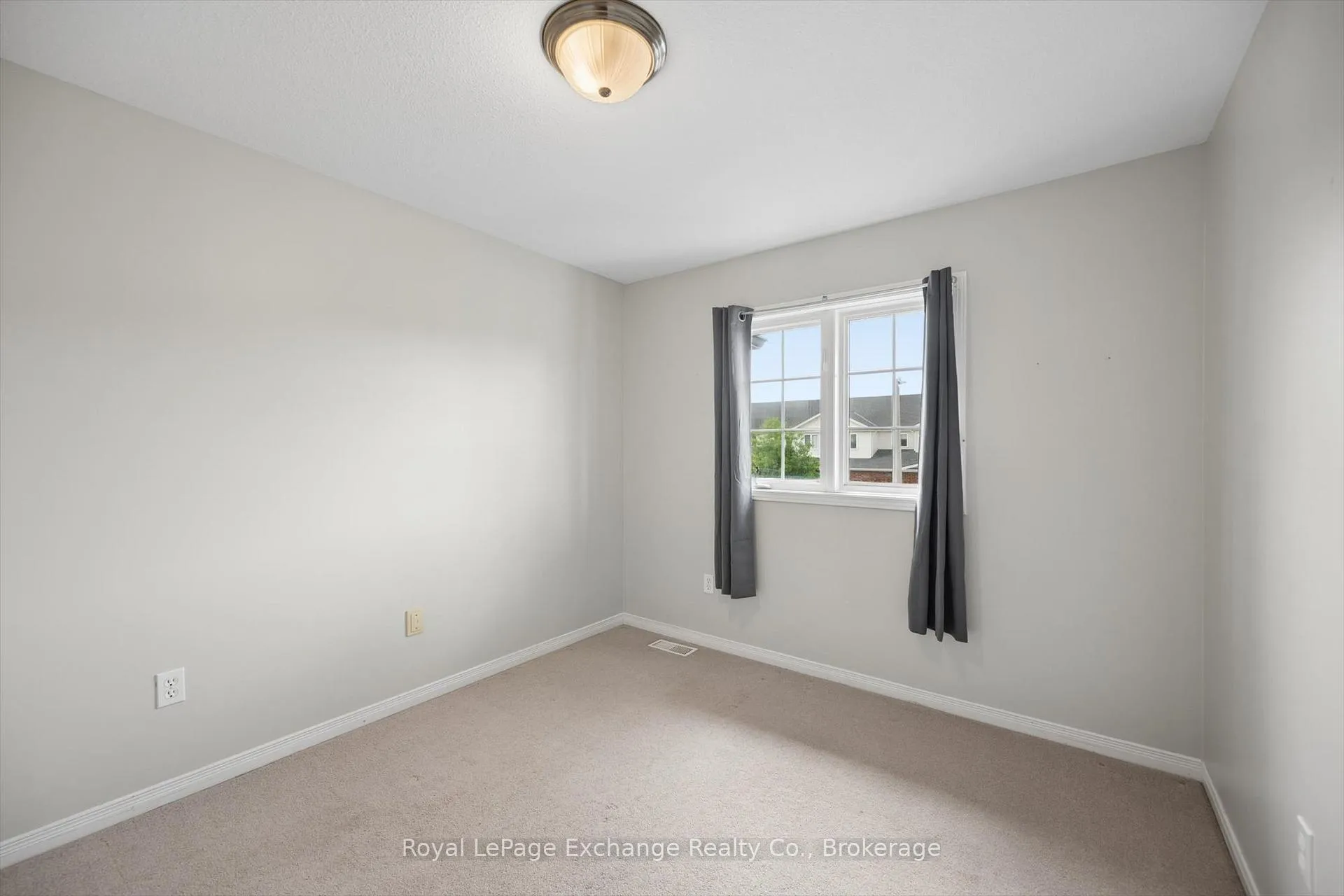Photo 26 of 64 Hasler Crescent, Guelph, Pineridge/Westminster Woods — HOMEH