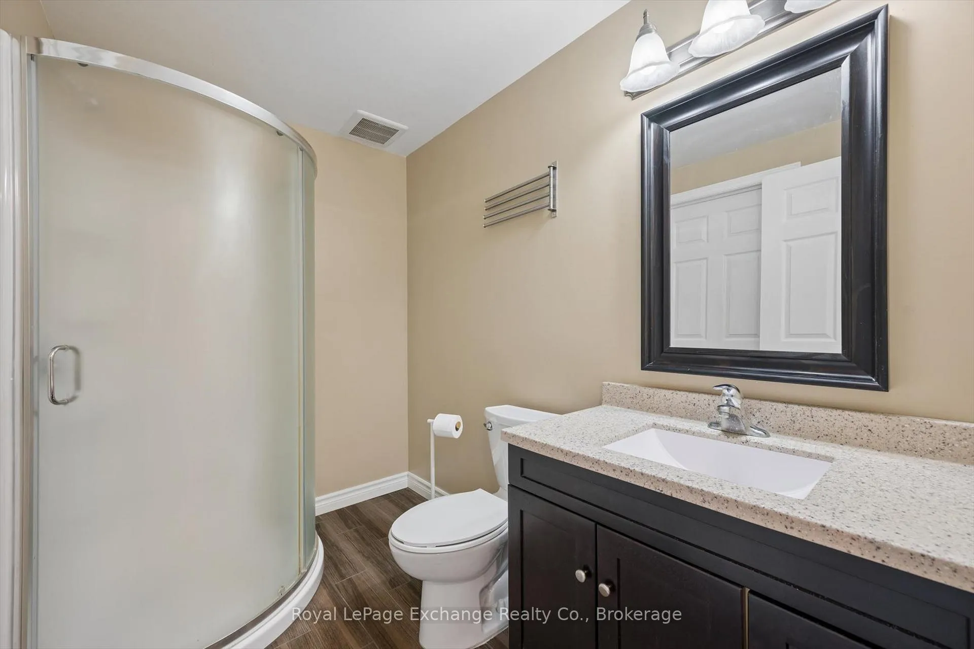 Photo 34 of 64 Hasler Crescent, Guelph, Pineridge/Westminster Woods — HOMEH