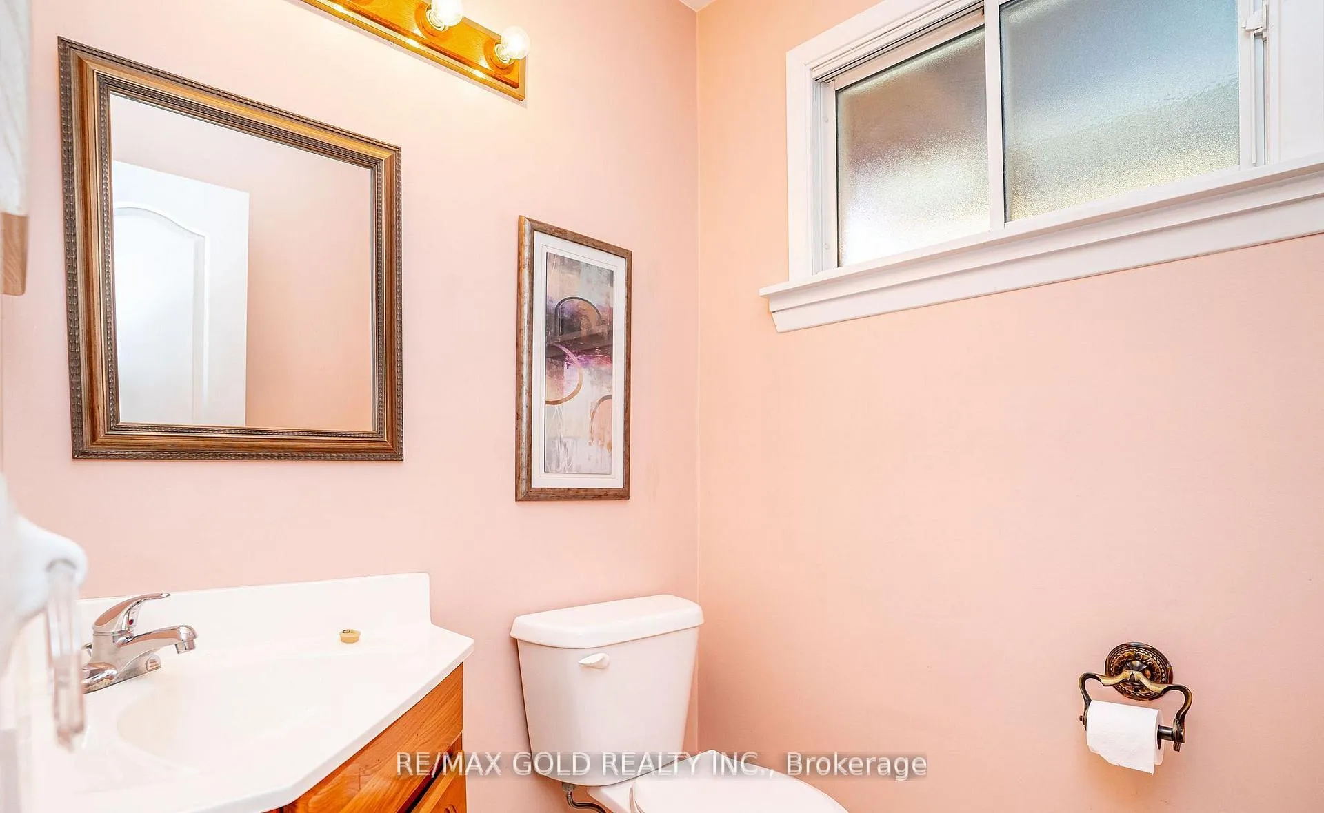 Photo 33 of 34 Deerfield Crescent, Brampton, Southgate — HOMEH