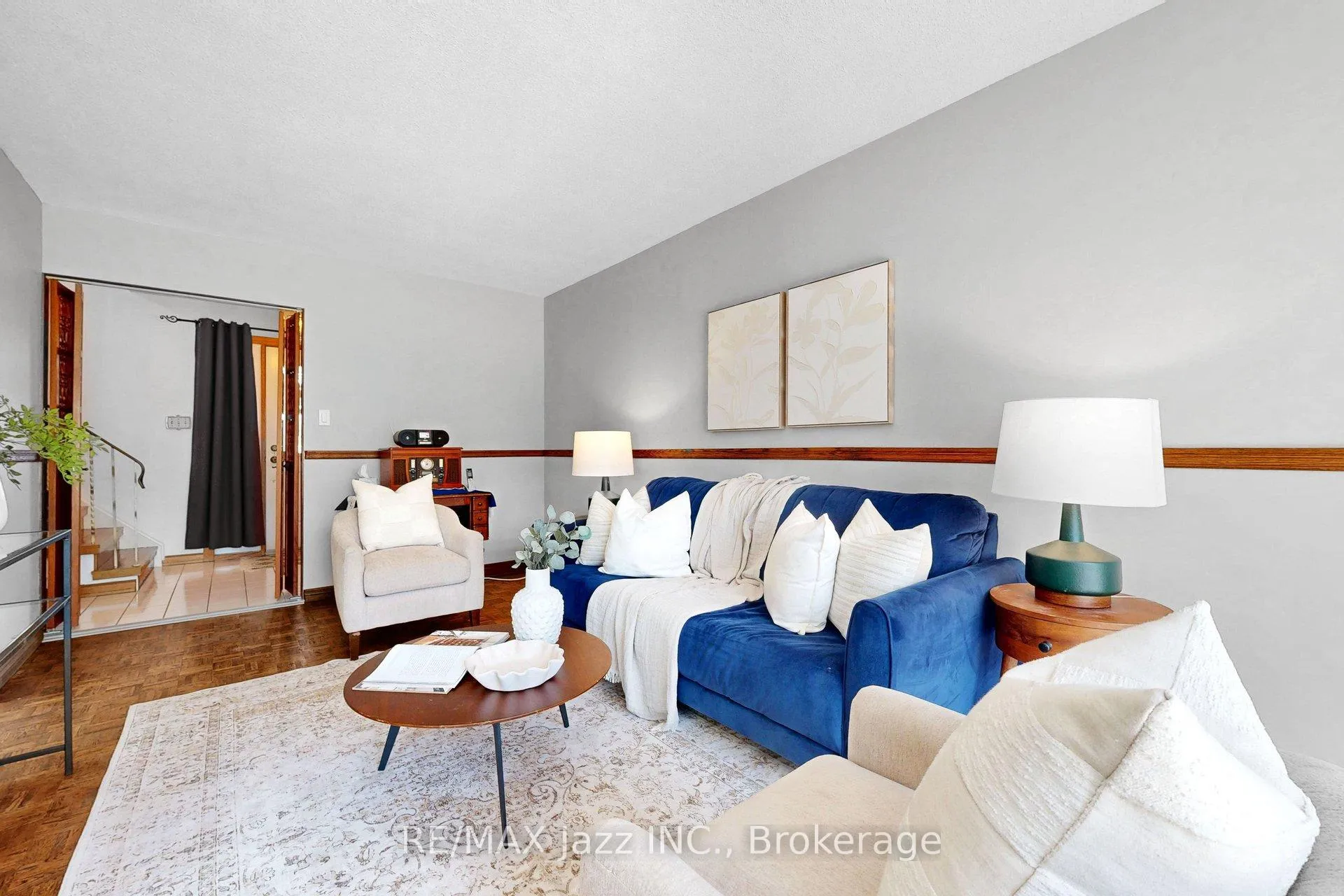 Photo 11 of 115 Glovers Road, Oshawa, Samac — HOMEH