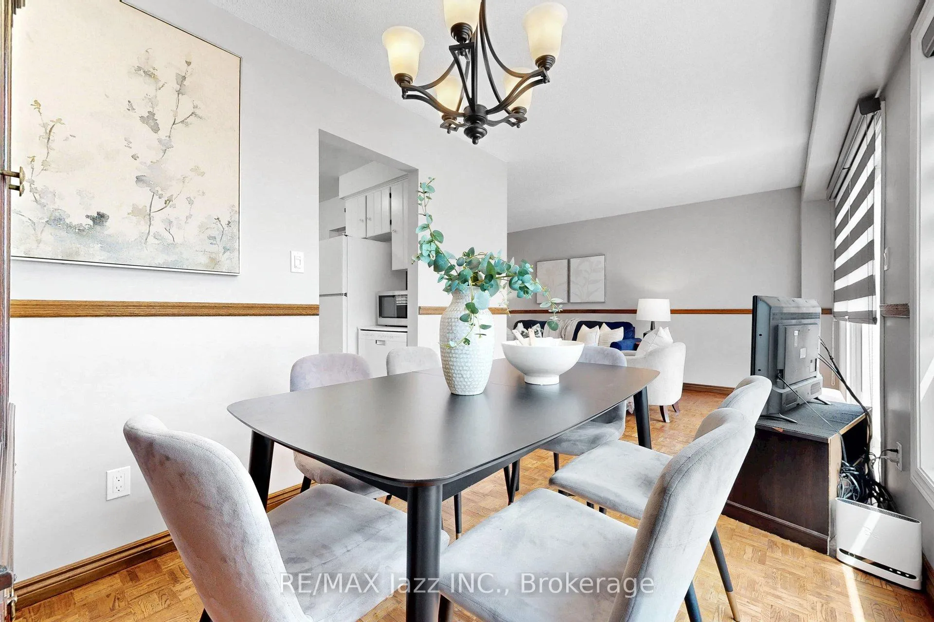 Photo 18 of 115 Glovers Road, Oshawa, Samac — HOMEH