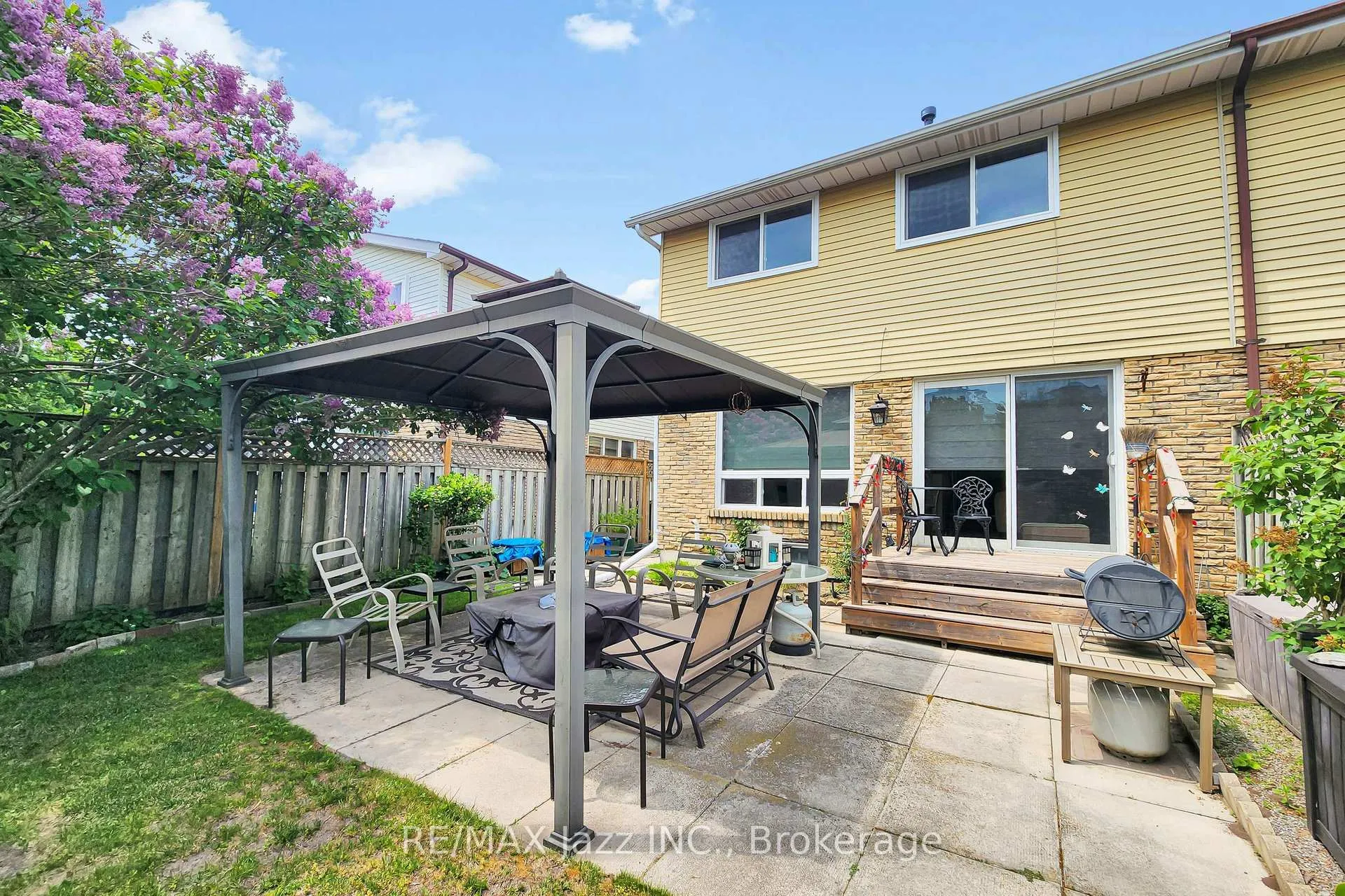 Photo 43 of 115 Glovers Road, Oshawa, Samac — HOMEH