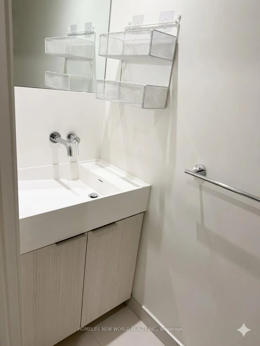 Photo 10 of Unit 803, 20 Richardson Street, Toronto, Waterfront Communities — HOMEH