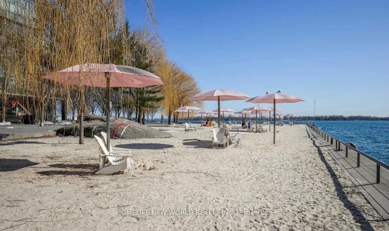 Photo 13 of Unit 803, 20 Richardson Street, Toronto, Waterfront Communities — HOMEH