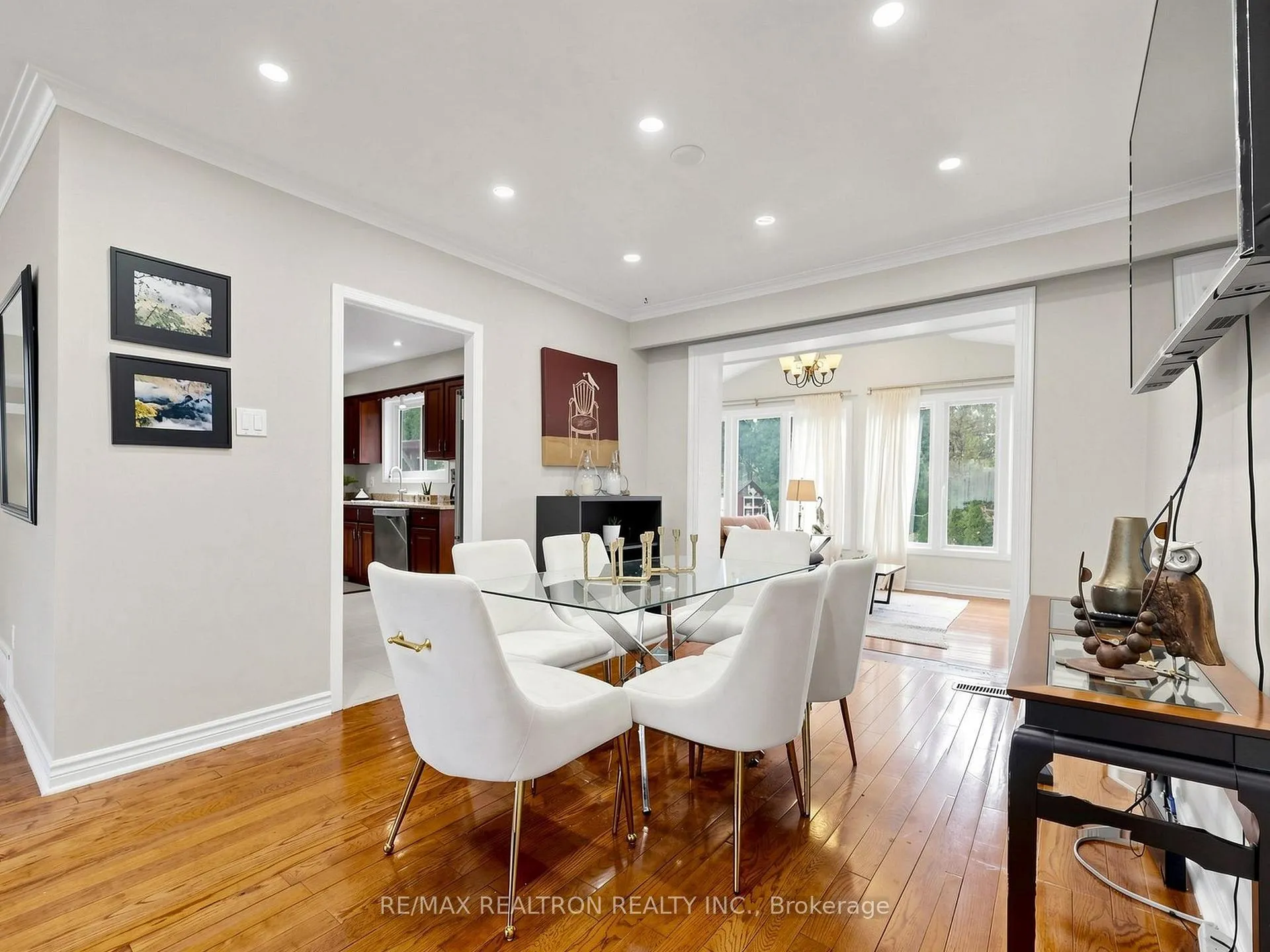 Photo 15 of 24 Dalmeny Road, Markham, Grandview — HOMEH