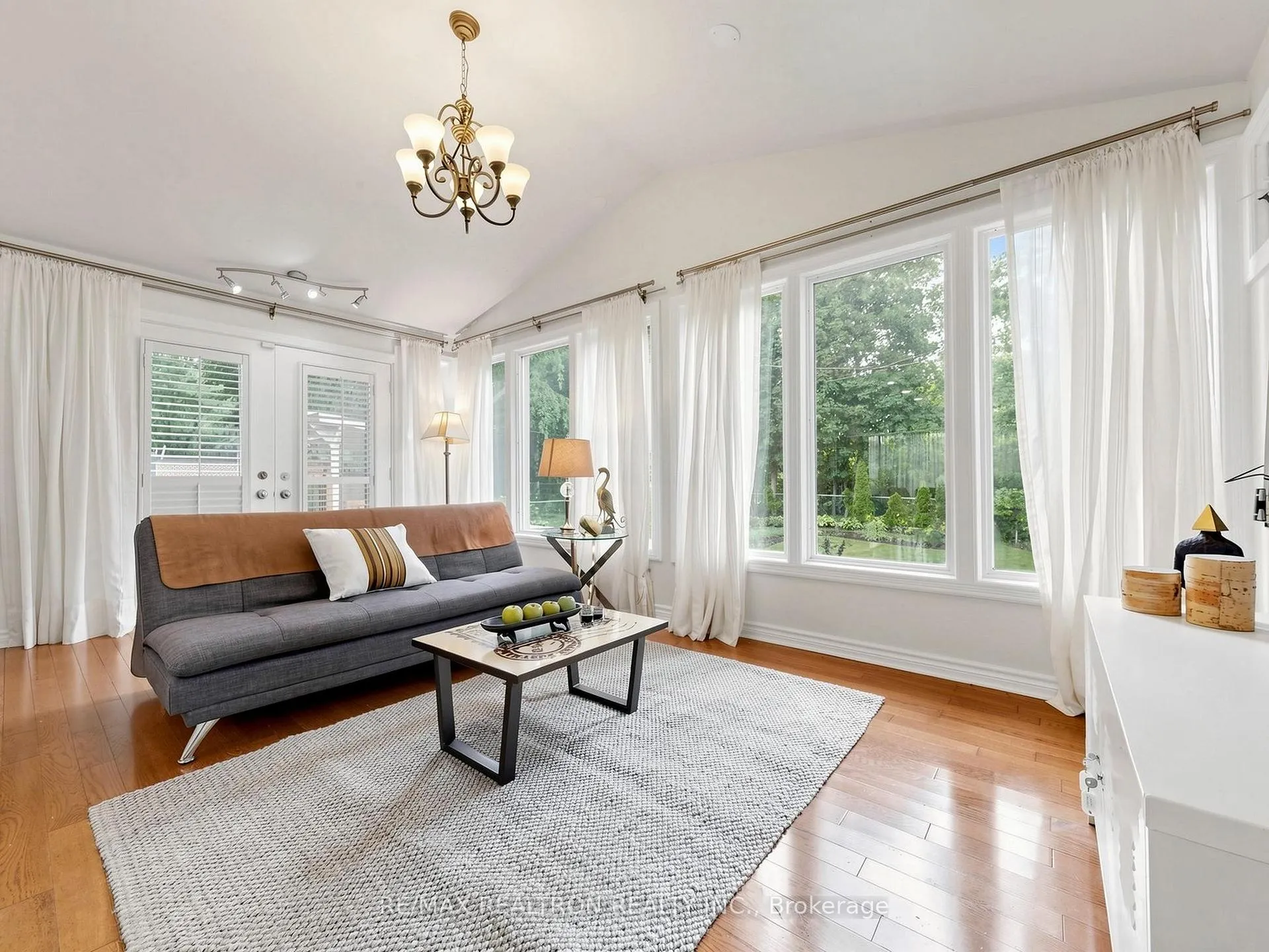 Photo 16 of 24 Dalmeny Road, Markham, Grandview — HOMEH