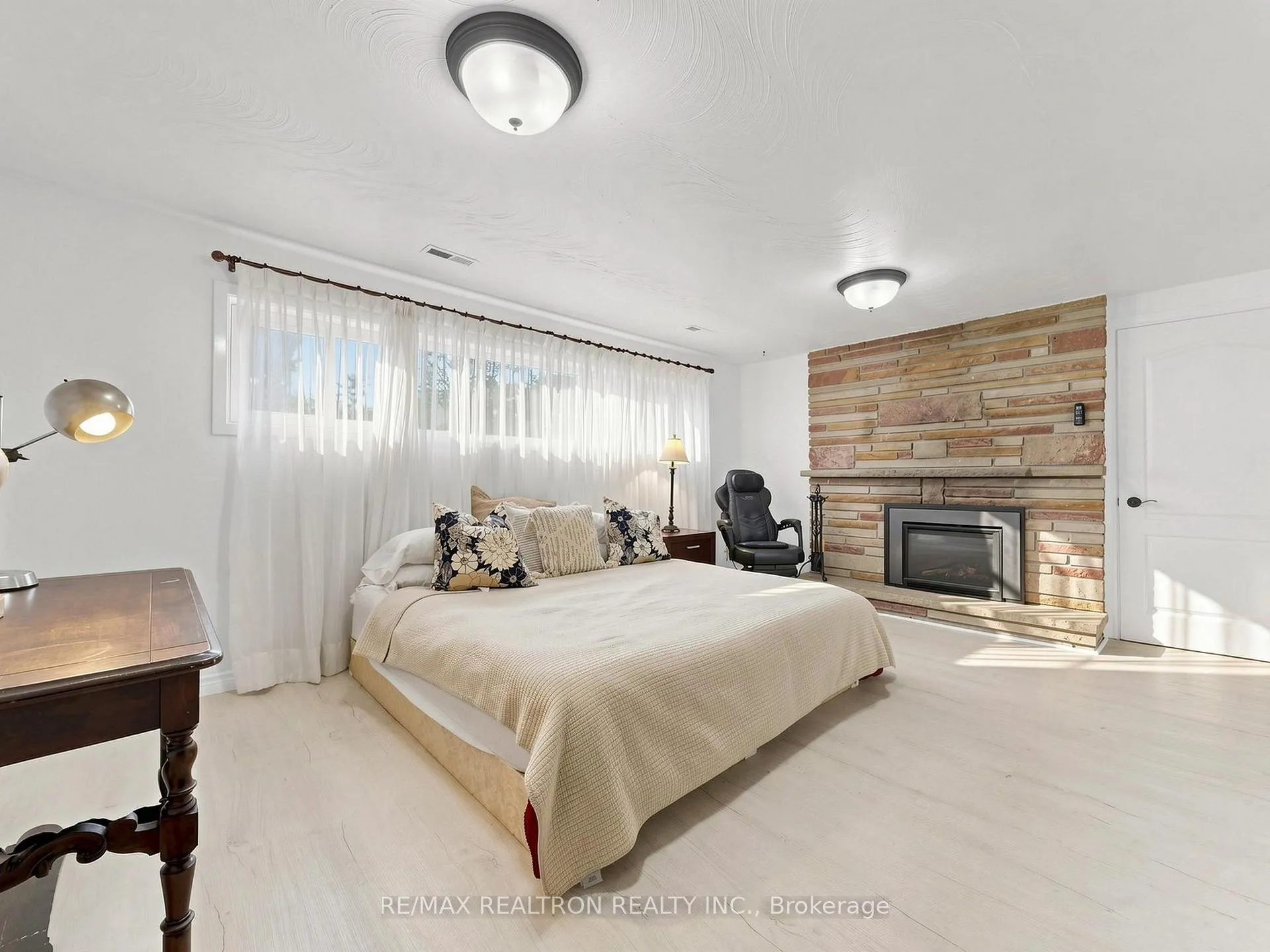 Photo 40 of 24 Dalmeny Road, Markham, Grandview — HOMEH