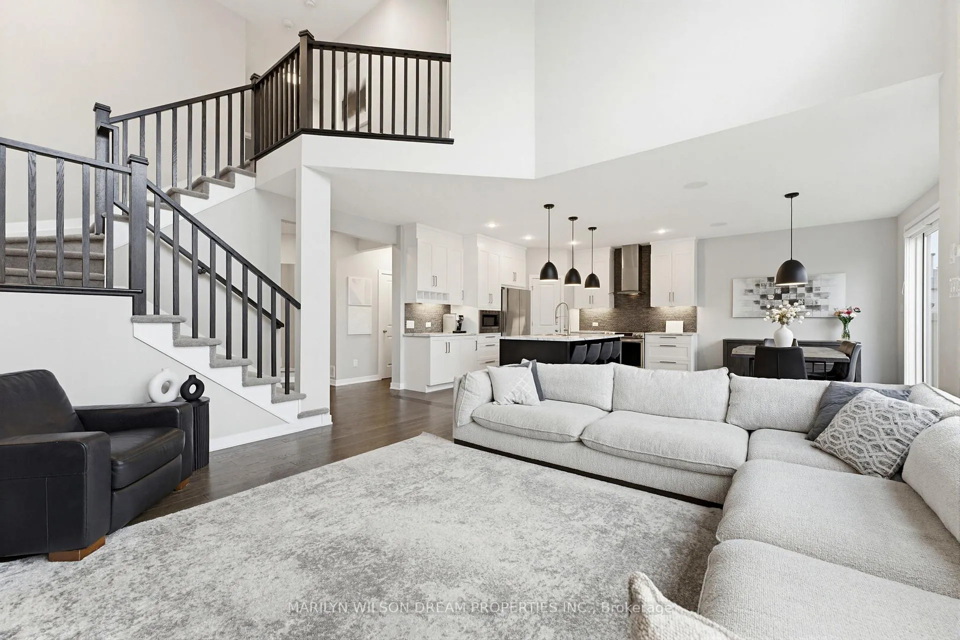 Photo 7 of 304 Andalusian Crescent, Ottawa, Kanata - Emerald Meadows/Trailwest — HOMEH