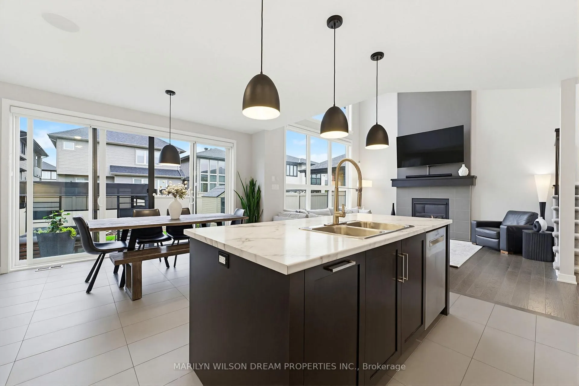 Photo 17 of 304 Andalusian Crescent, Ottawa, Kanata - Emerald Meadows/Trailwest — HOMEH