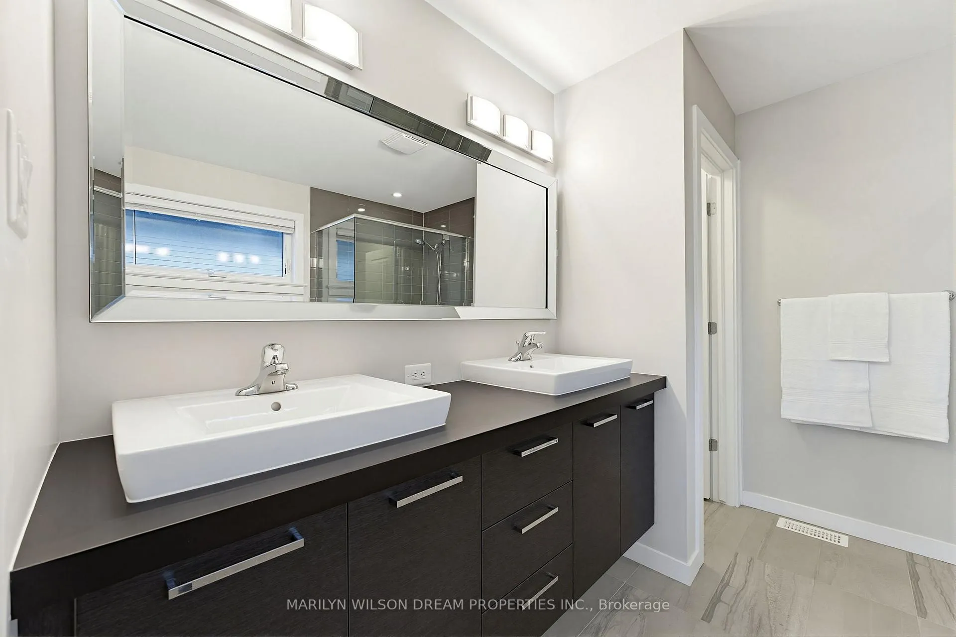 Photo 25 of 304 Andalusian Crescent, Ottawa, Kanata - Emerald Meadows/Trailwest — HOMEH