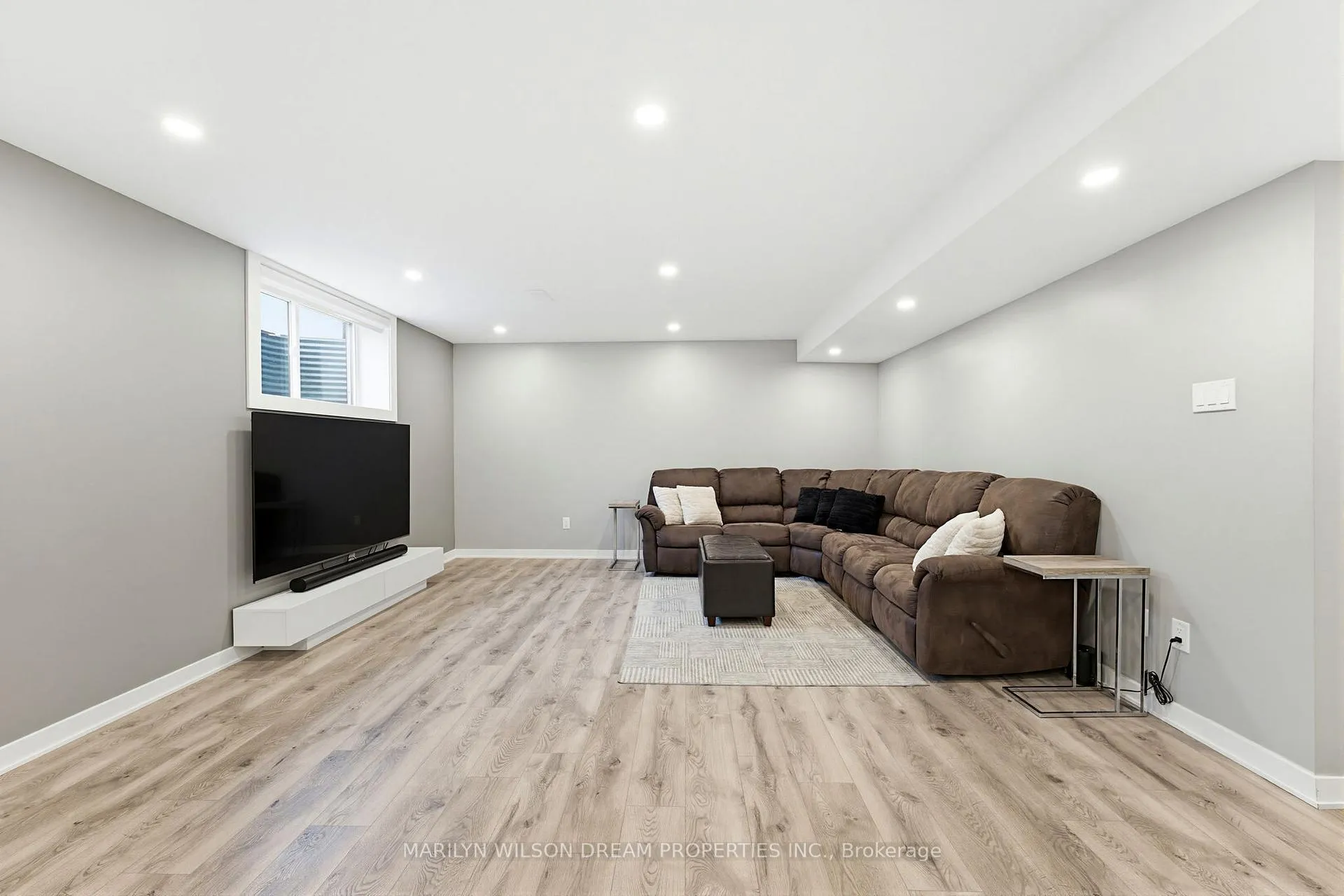 Photo 32 of 304 Andalusian Crescent, Ottawa, Kanata - Emerald Meadows/Trailwest — HOMEH