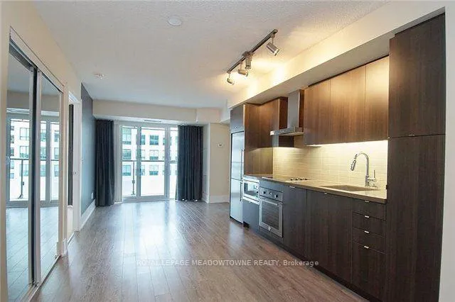 Photo 5 of Unit 601, 300 Front Street, Toronto, Waterfront Communities — HOMEH