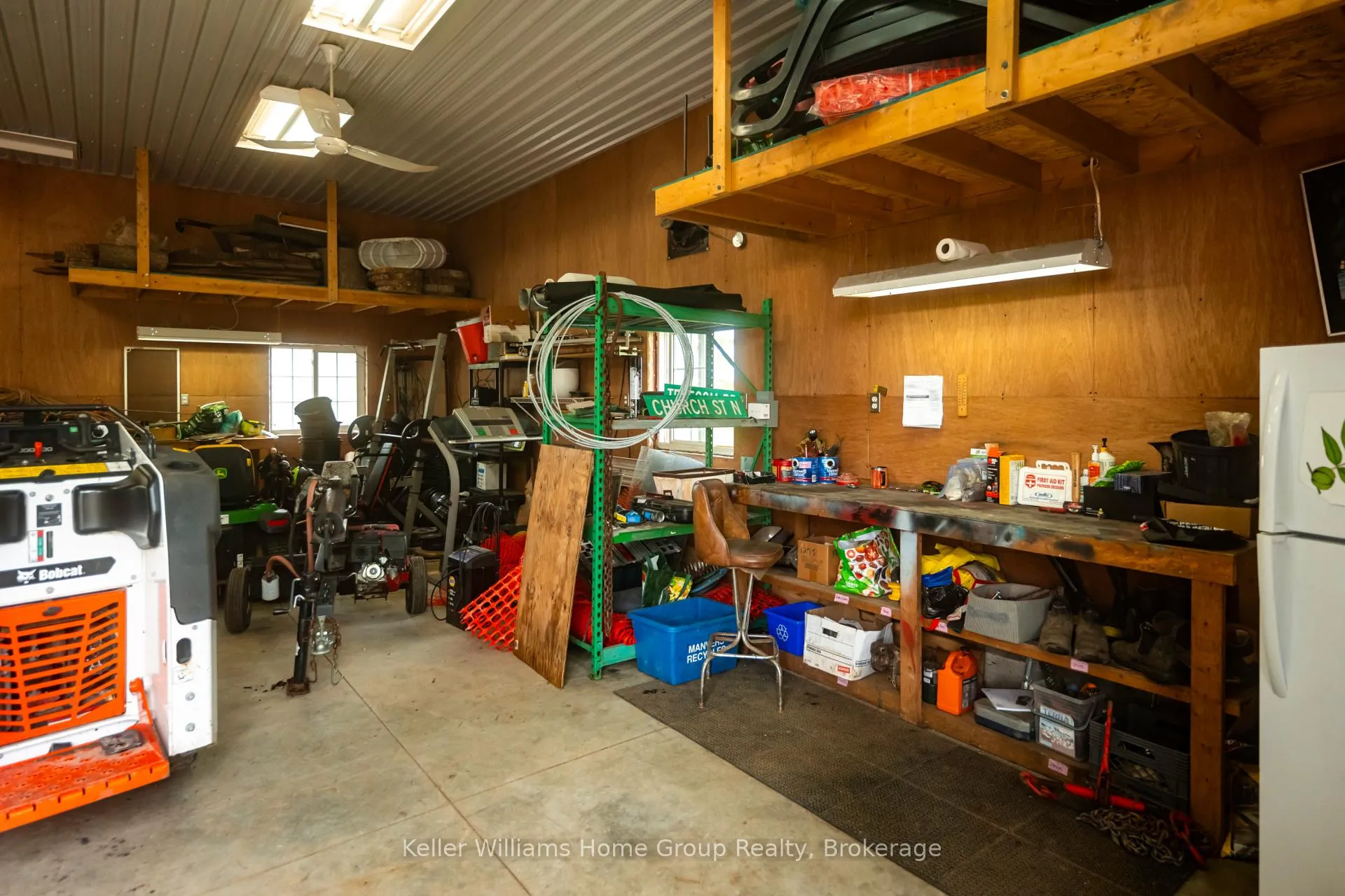 Photo 41 of 7866 Sideroad 18 Road, Mapleton, Rural Mapleton — HOMEH