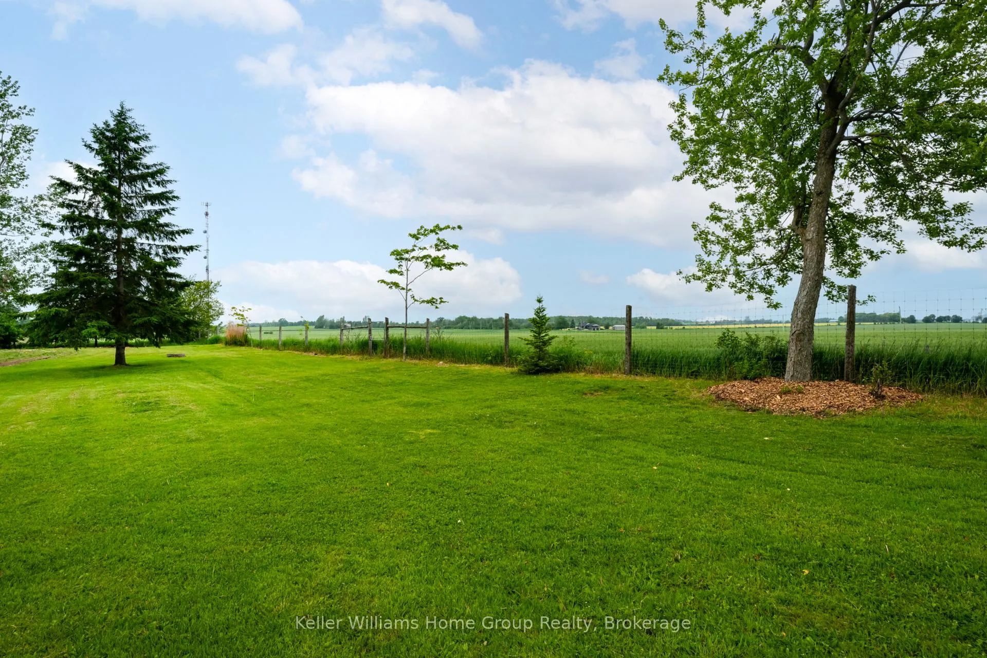 Photo 43 of 7866 Sideroad 18 Road, Mapleton, Rural Mapleton — HOMEH