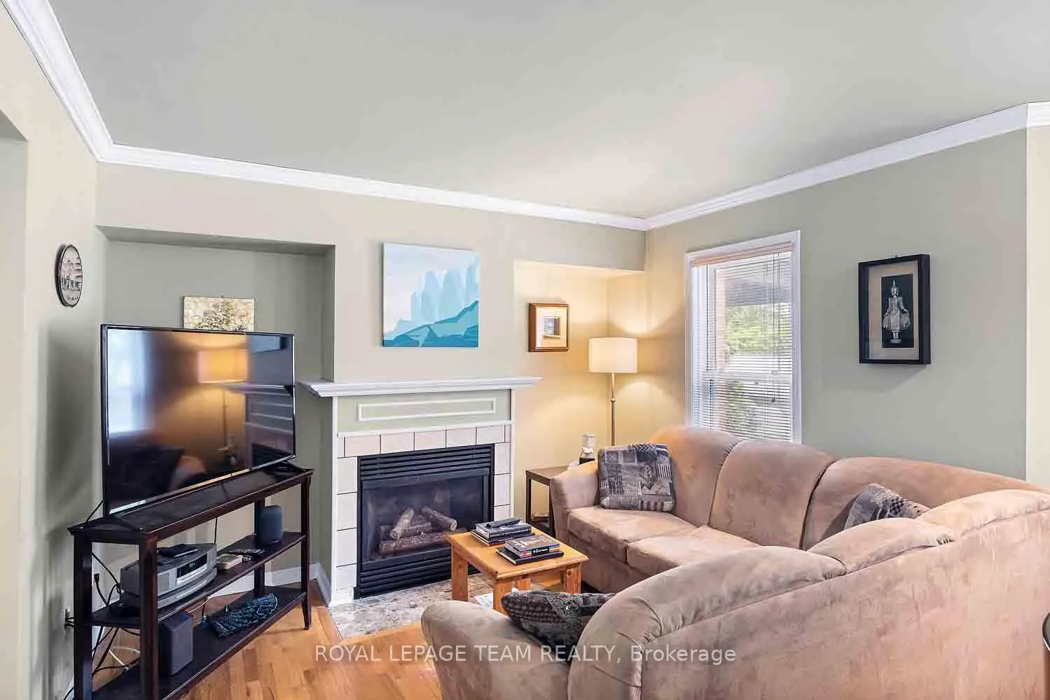 Photo 7 of Unit 2, 220 Wilbrod Avenue, Ottawa, Sandy Hill — HOMEH
