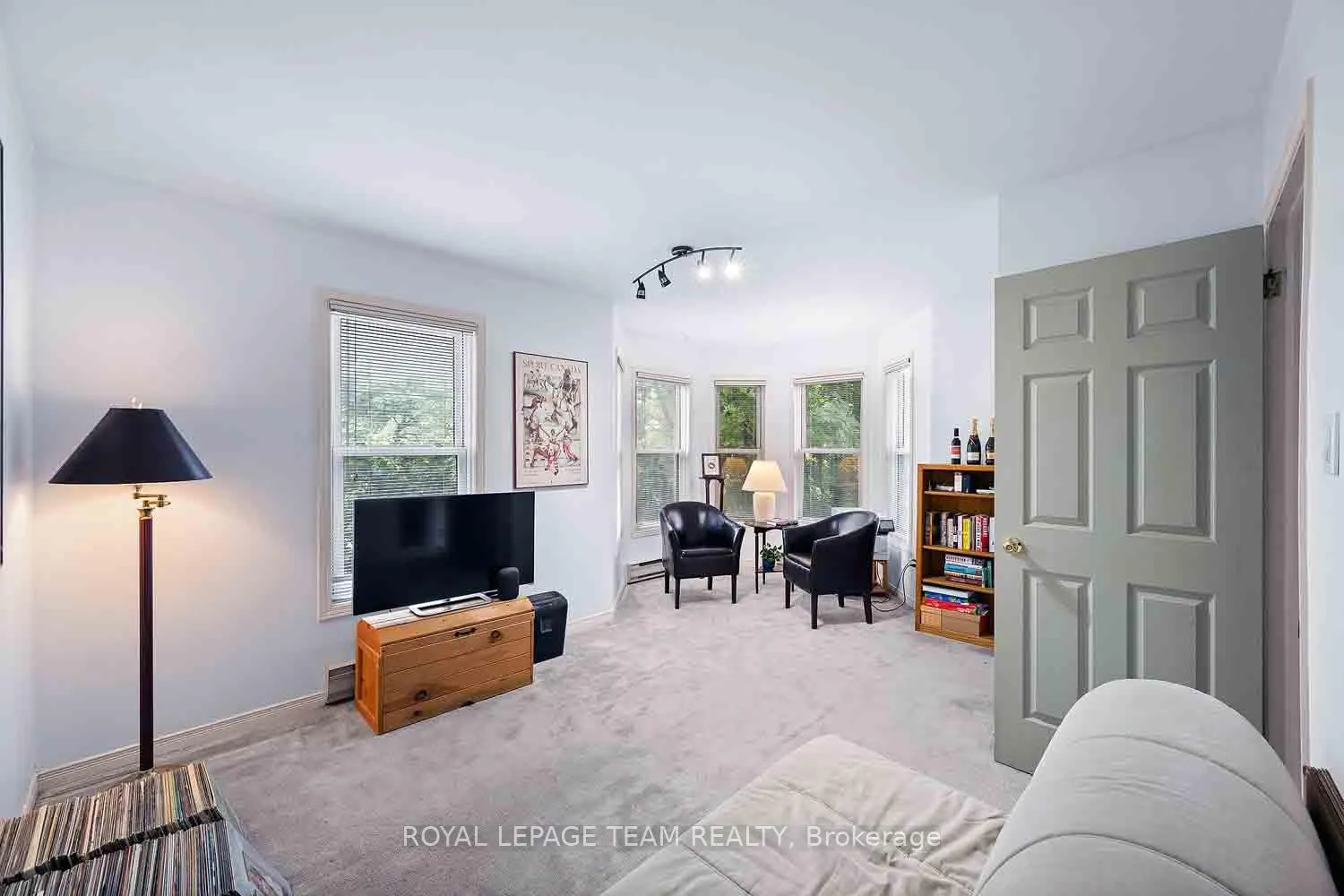 Photo 21 of Unit 2, 220 Wilbrod Avenue, Ottawa, Sandy Hill — HOMEH