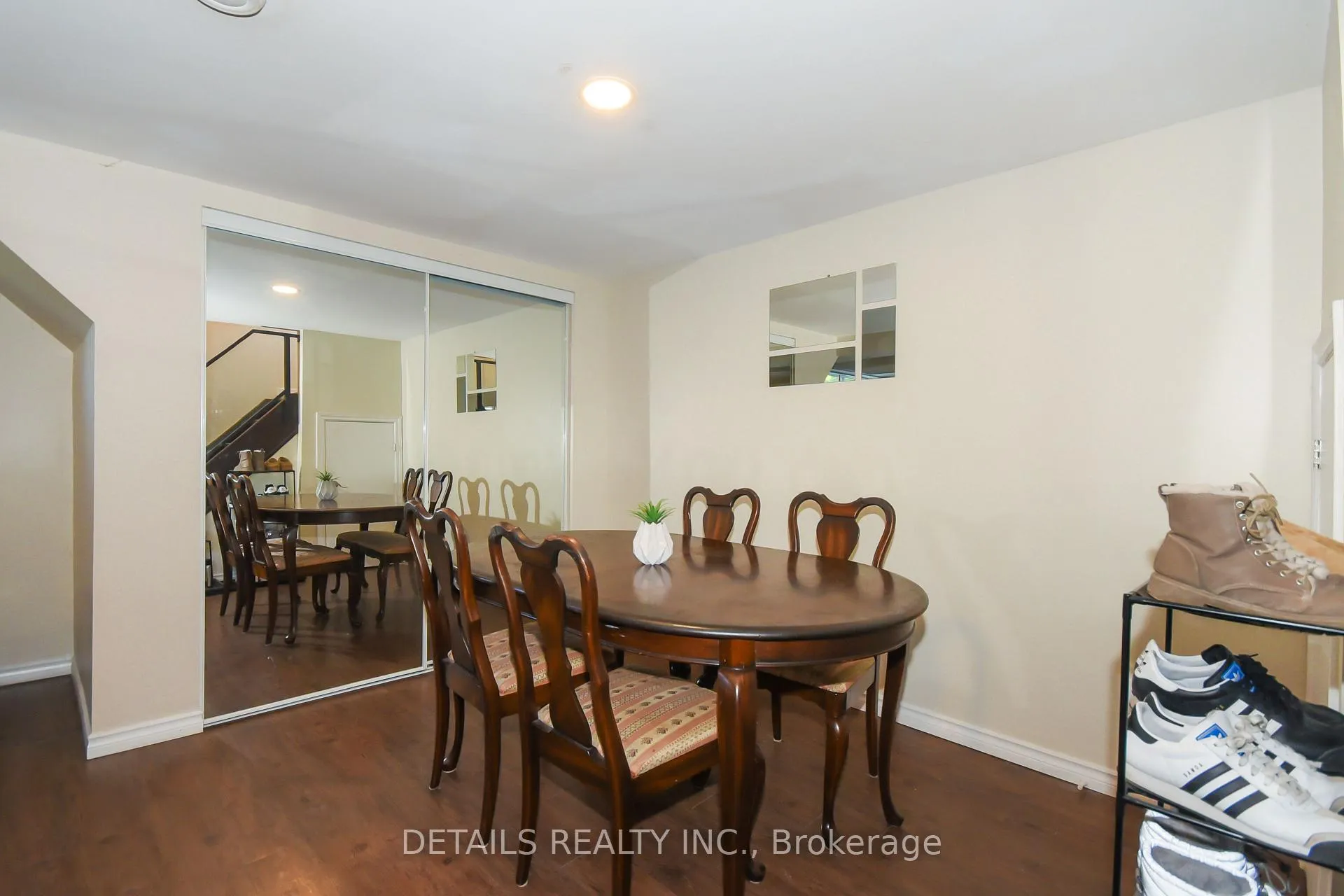 Photo 25 of 1255 Highgate Road, Ottawa, Parkway Park — HOMEH