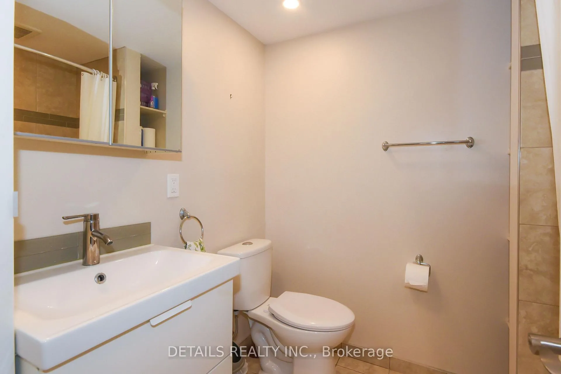 Photo 33 of 1255 Highgate Road, Ottawa, Parkway Park — HOMEH