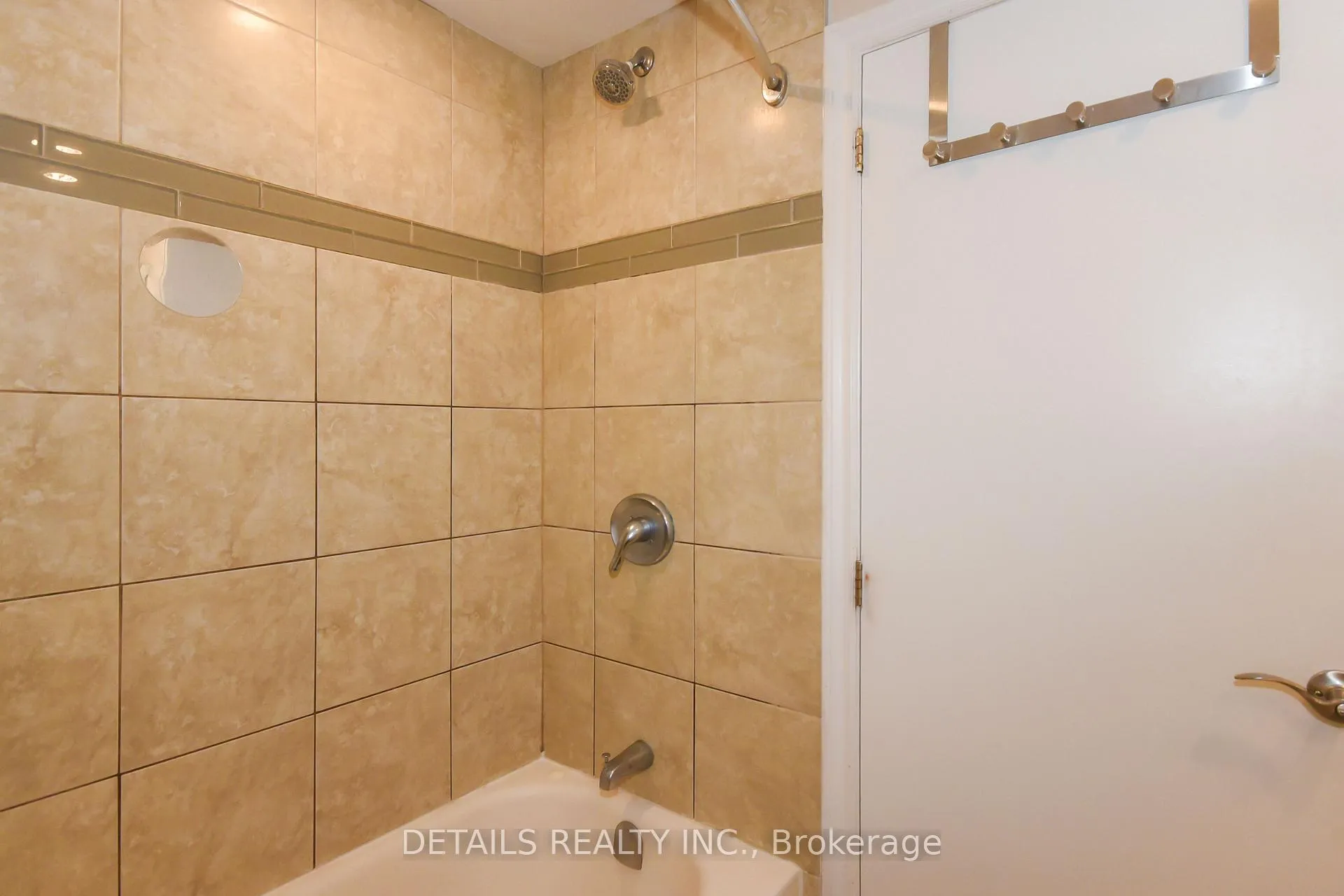 Photo 34 of 1255 Highgate Road, Ottawa, Parkway Park — HOMEH