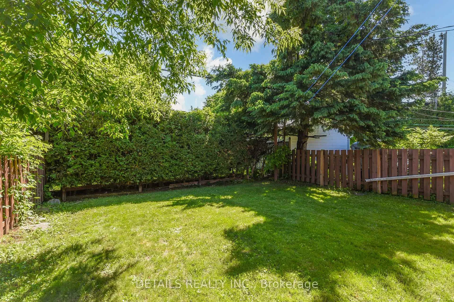 Photo 36 of 1255 Highgate Road, Ottawa, Parkway Park — HOMEH