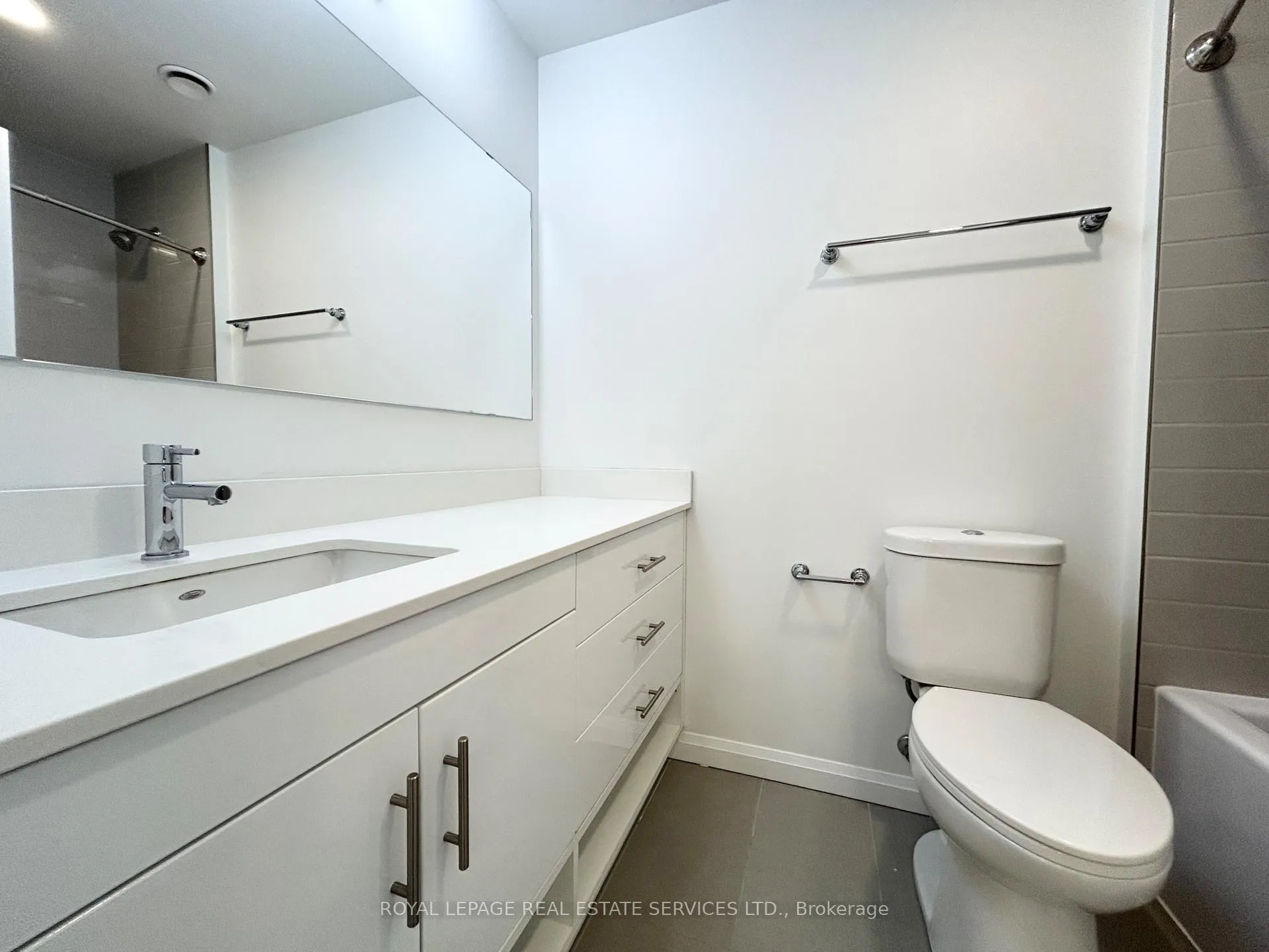 Photo 14 of Unit 704, 144 Watson Road N, Guelph, Grange Road — HOMEH