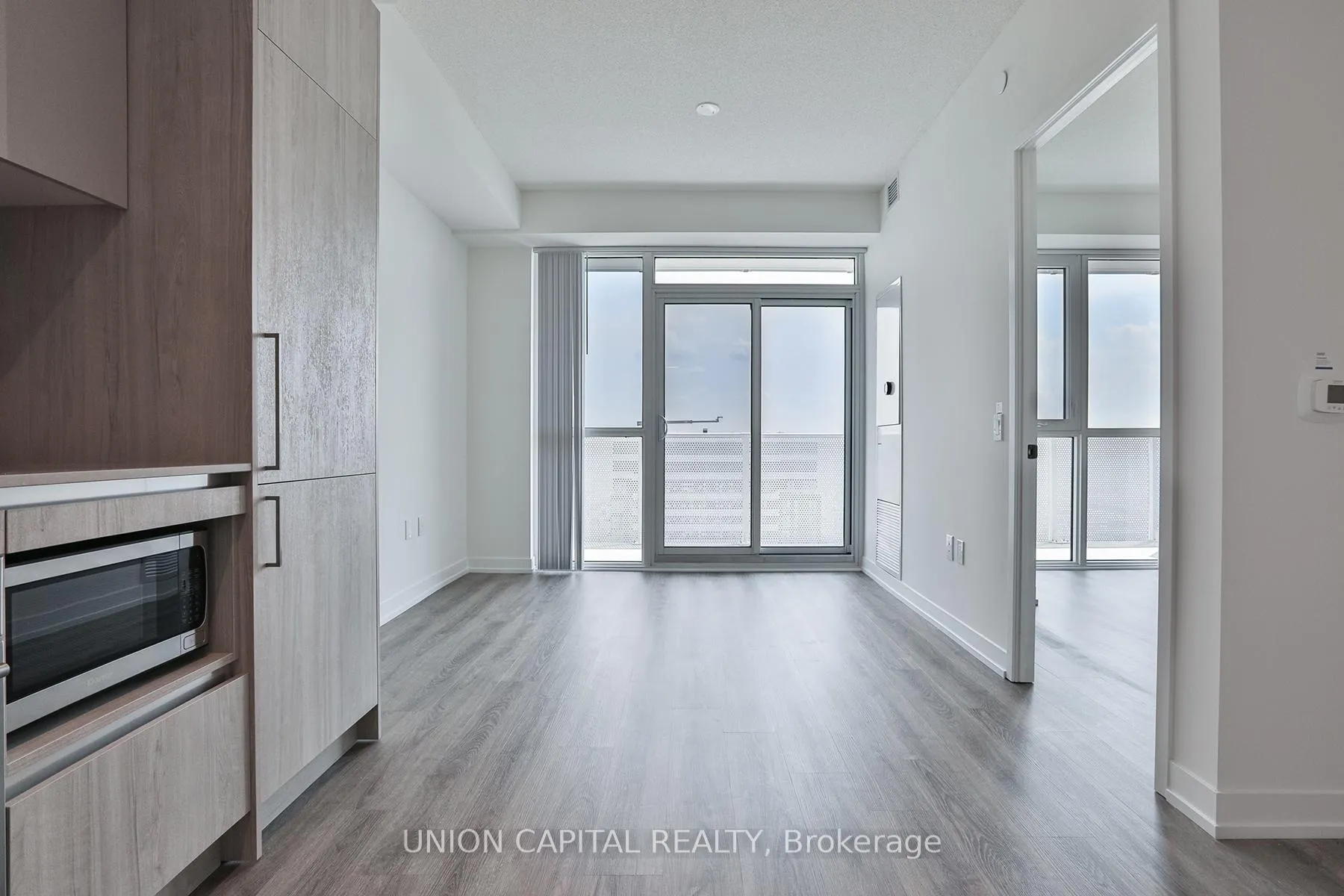 Photo 11 of Unit 5217, 195 Commerce Street, Vaughan, Vaughan Corporate Centre — HOMEH