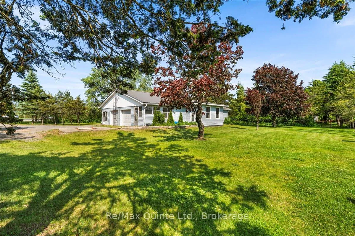 Photo 30 of 20 County Road 17, Prince Edward County, Hallowell Ward — HOMEH