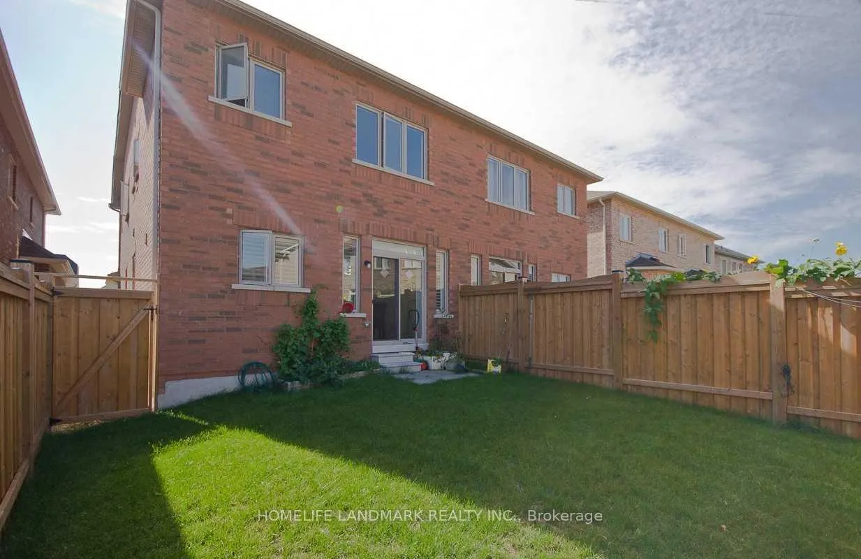 Photo 21 of 386 Wilfred Murison Avenue, Markham, Berczy — HOMEH