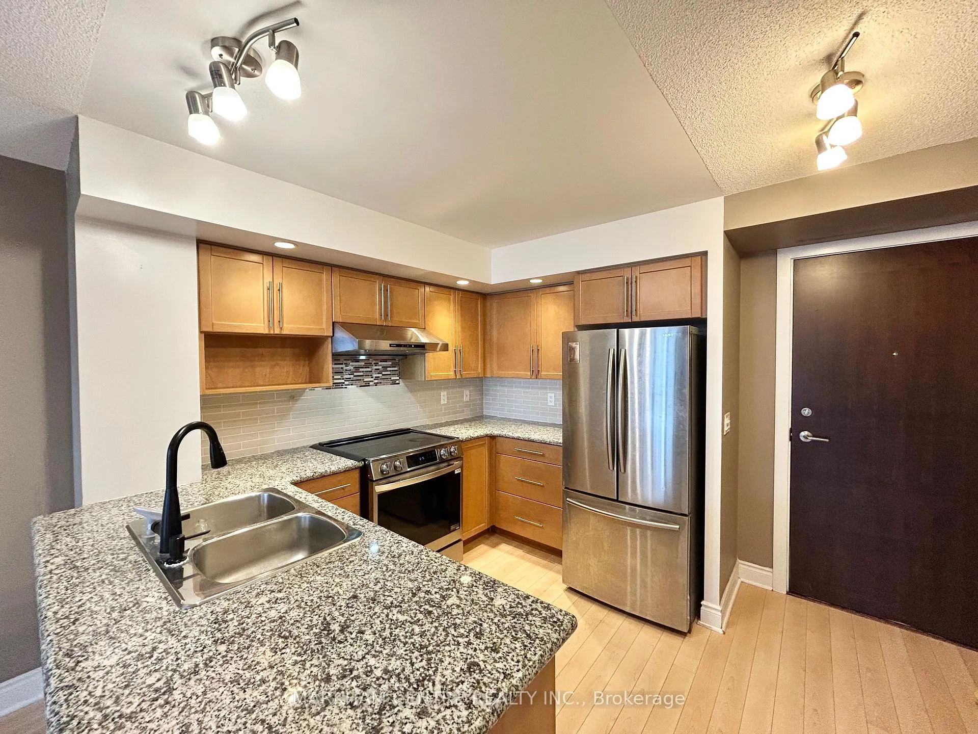 Photo 7 of Unit 1153, 23 Cox Boulevard, Markham, Unionville — HOMEH