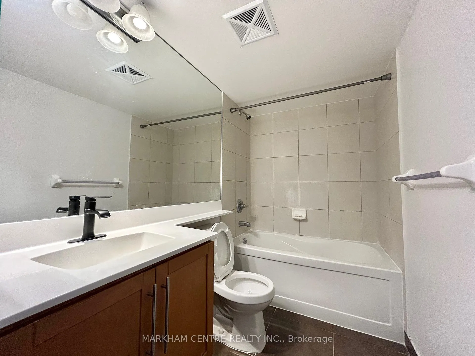 Photo 15 of Unit 1153, 23 Cox Boulevard, Markham, Unionville — HOMEH