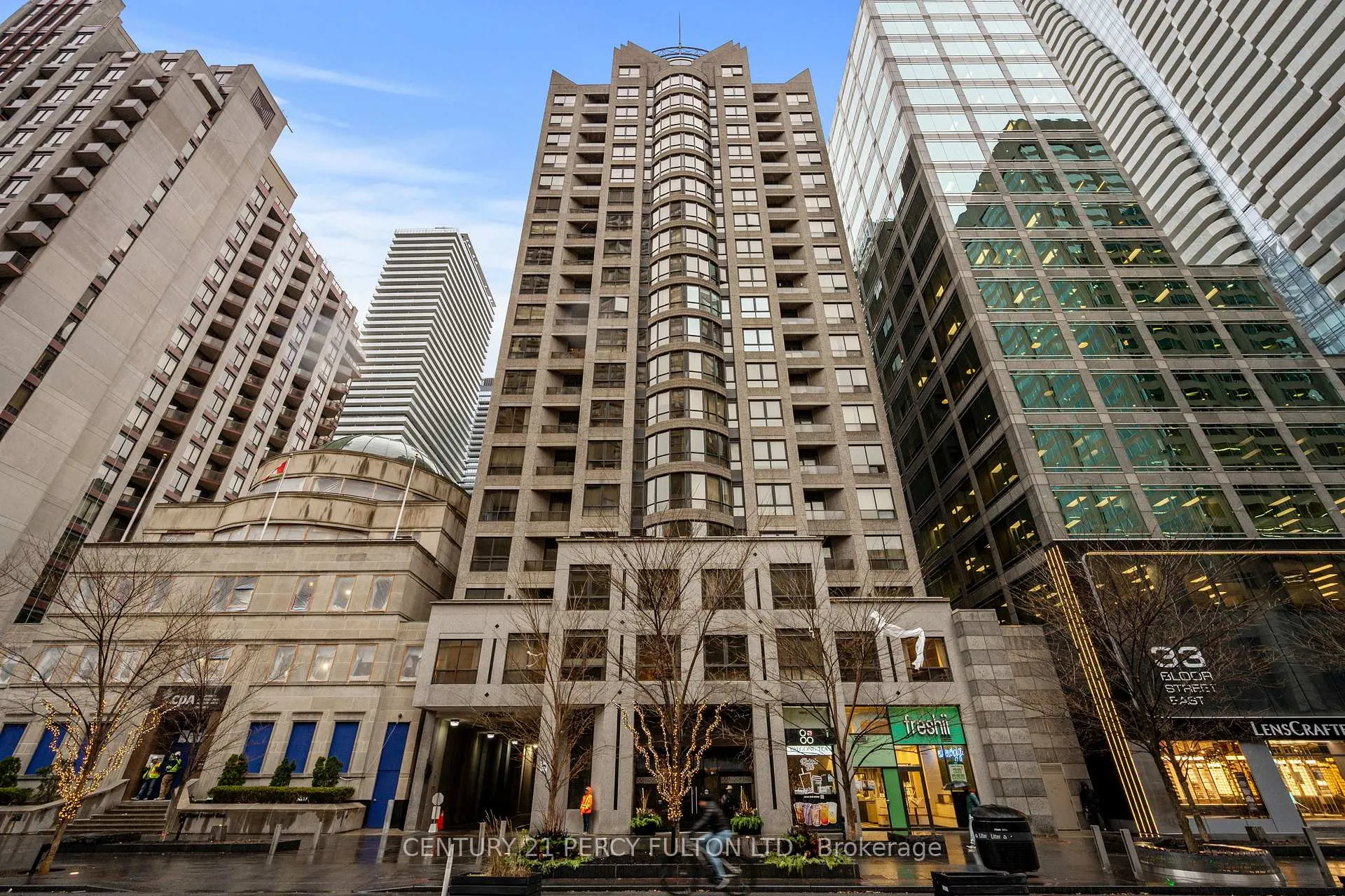 Photo 1 of Unit 1808, 55 Bloor Street E, Toronto, Church-Yonge Corridor — HOMEH