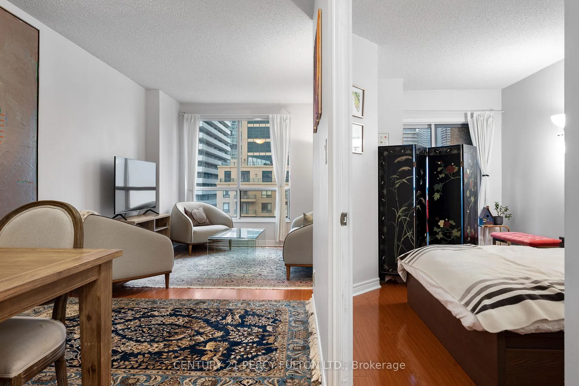 Photo 2 of Unit 1808, 55 Bloor Street E, Toronto, Church-Yonge Corridor — HOMEH
