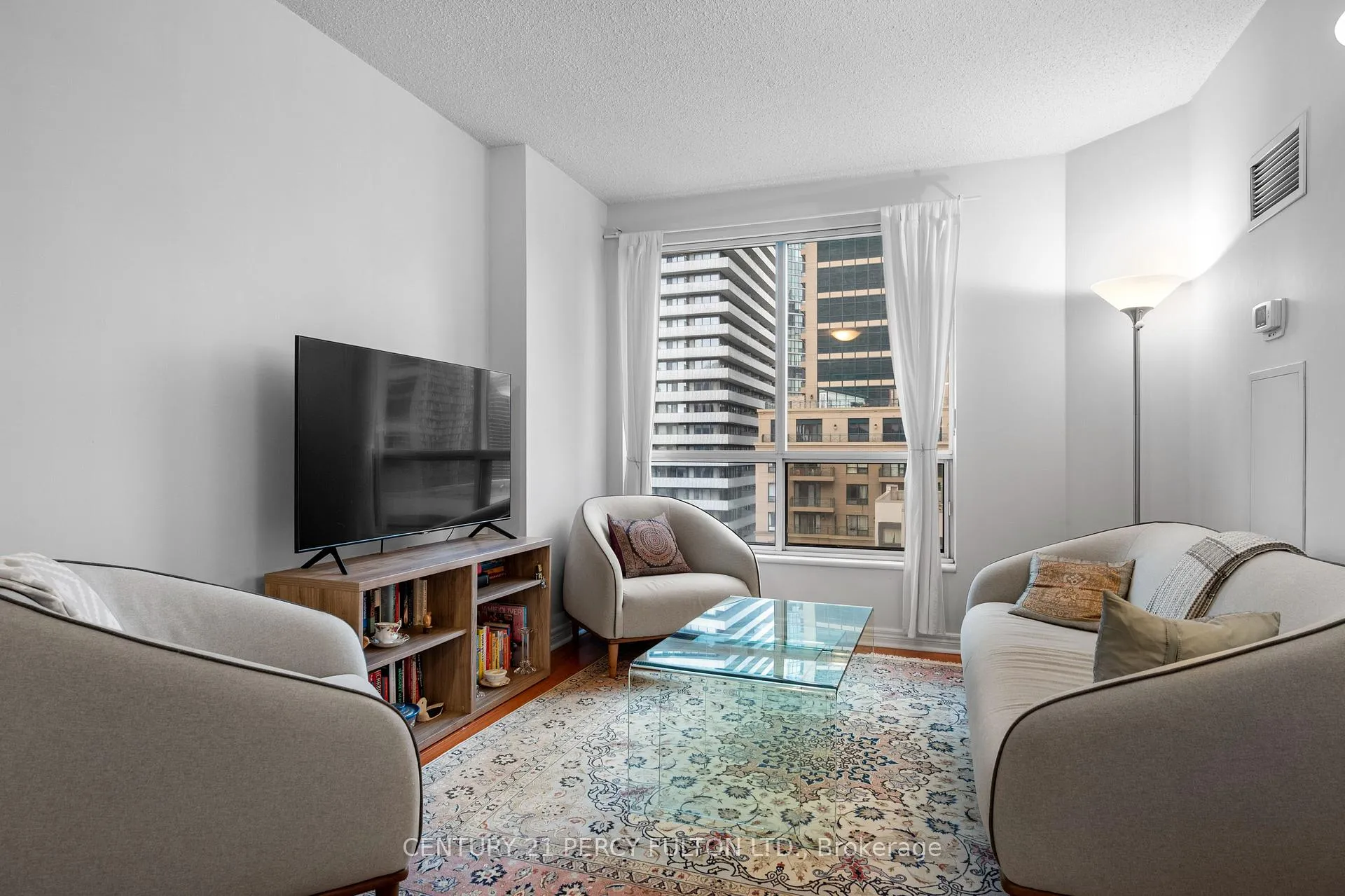 Photo 3 of Unit 1808, 55 Bloor Street E, Toronto, Church-Yonge Corridor — HOMEH