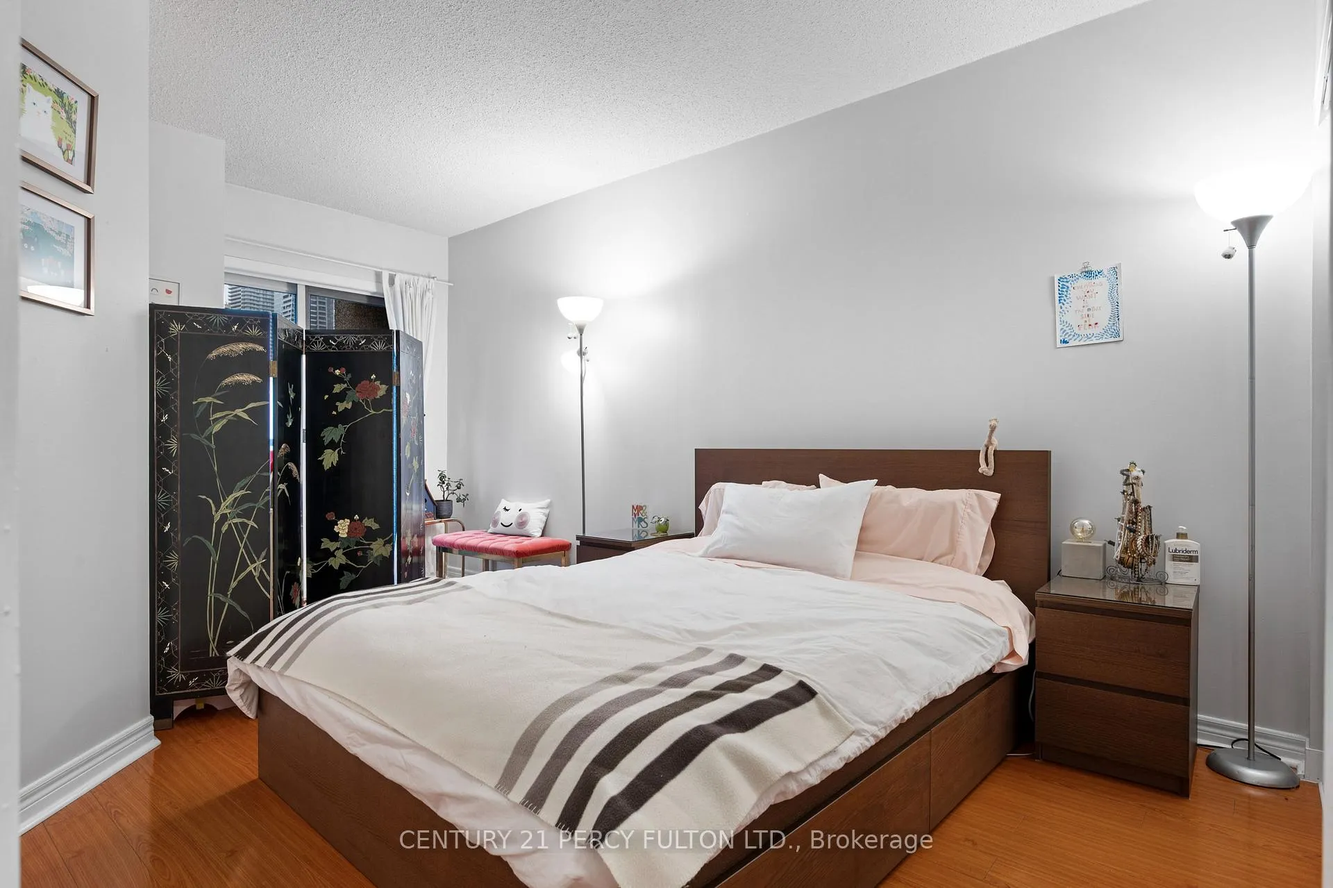 Photo 5 of Unit 1808, 55 Bloor Street E, Toronto, Church-Yonge Corridor — HOMEH