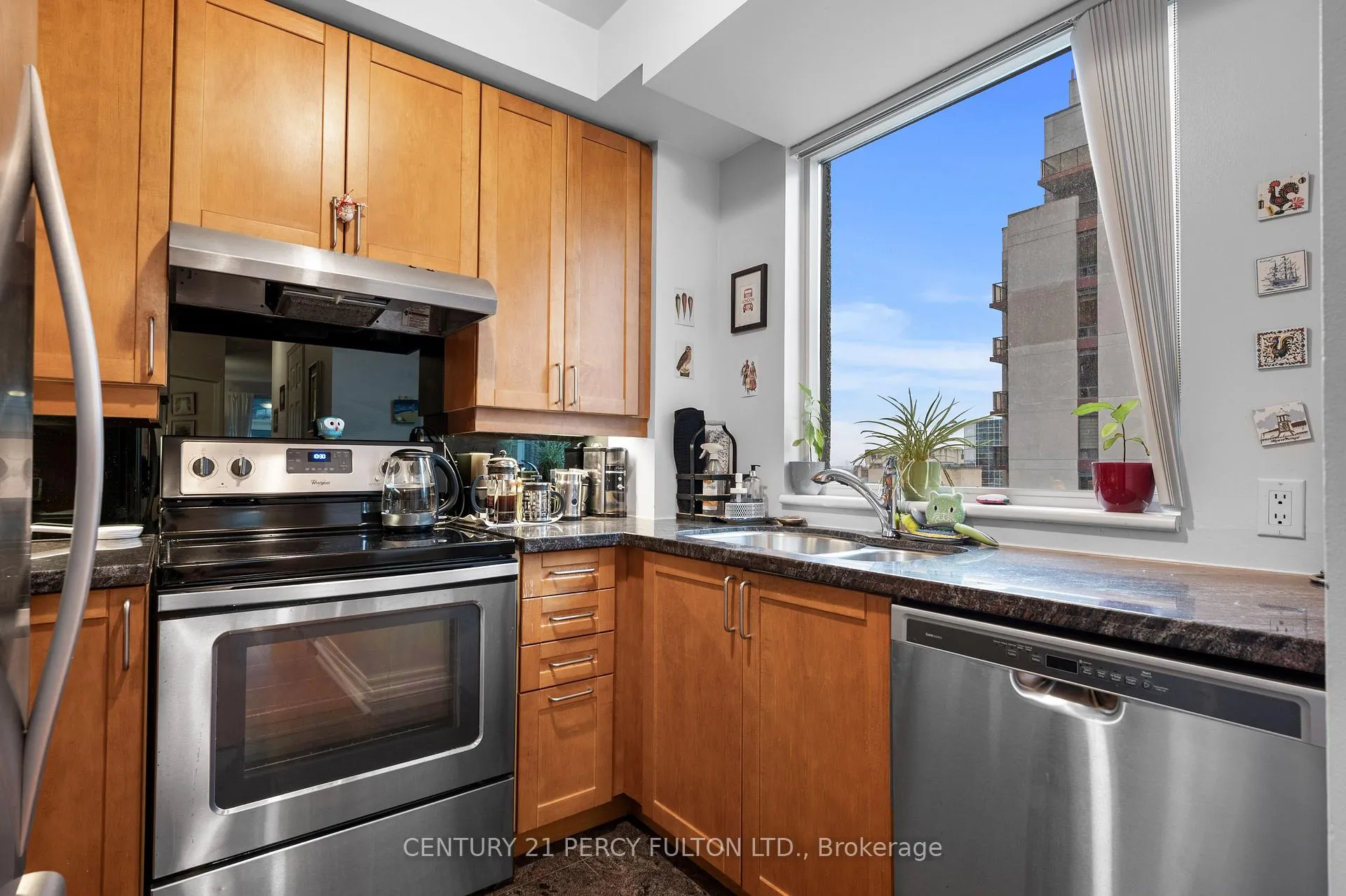 Photo 8 of Unit 1808, 55 Bloor Street E, Toronto, Church-Yonge Corridor — HOMEH
