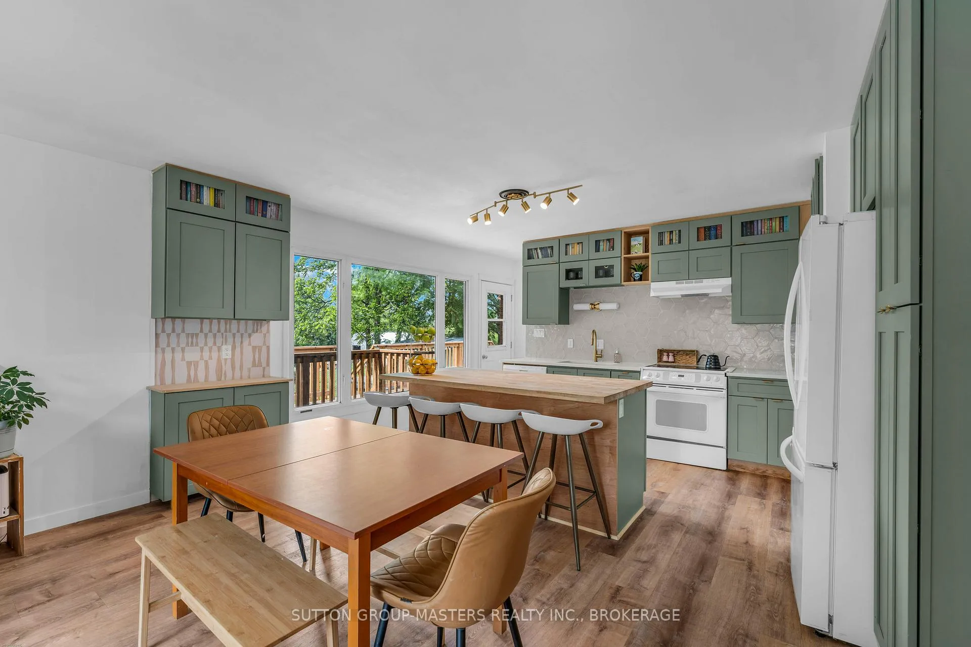 Photo 10 of 4401 Notre Dame Street, Frontenac, Frontenac South — HOMEH