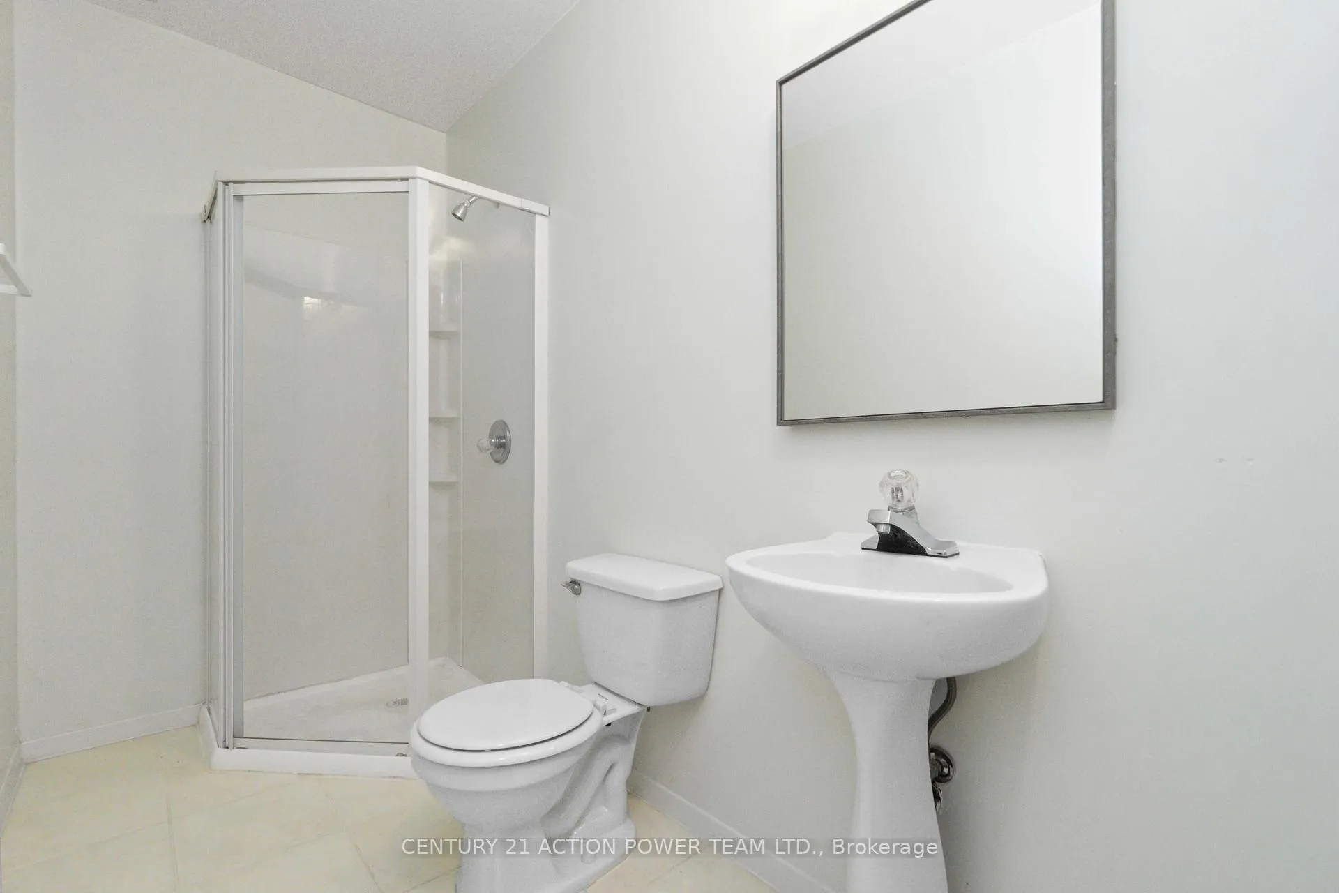 Photo 9 of Unit 17, 3103 Armada Avenue, Ottawa, Sawmill Creek/Timbermill — HOMEH