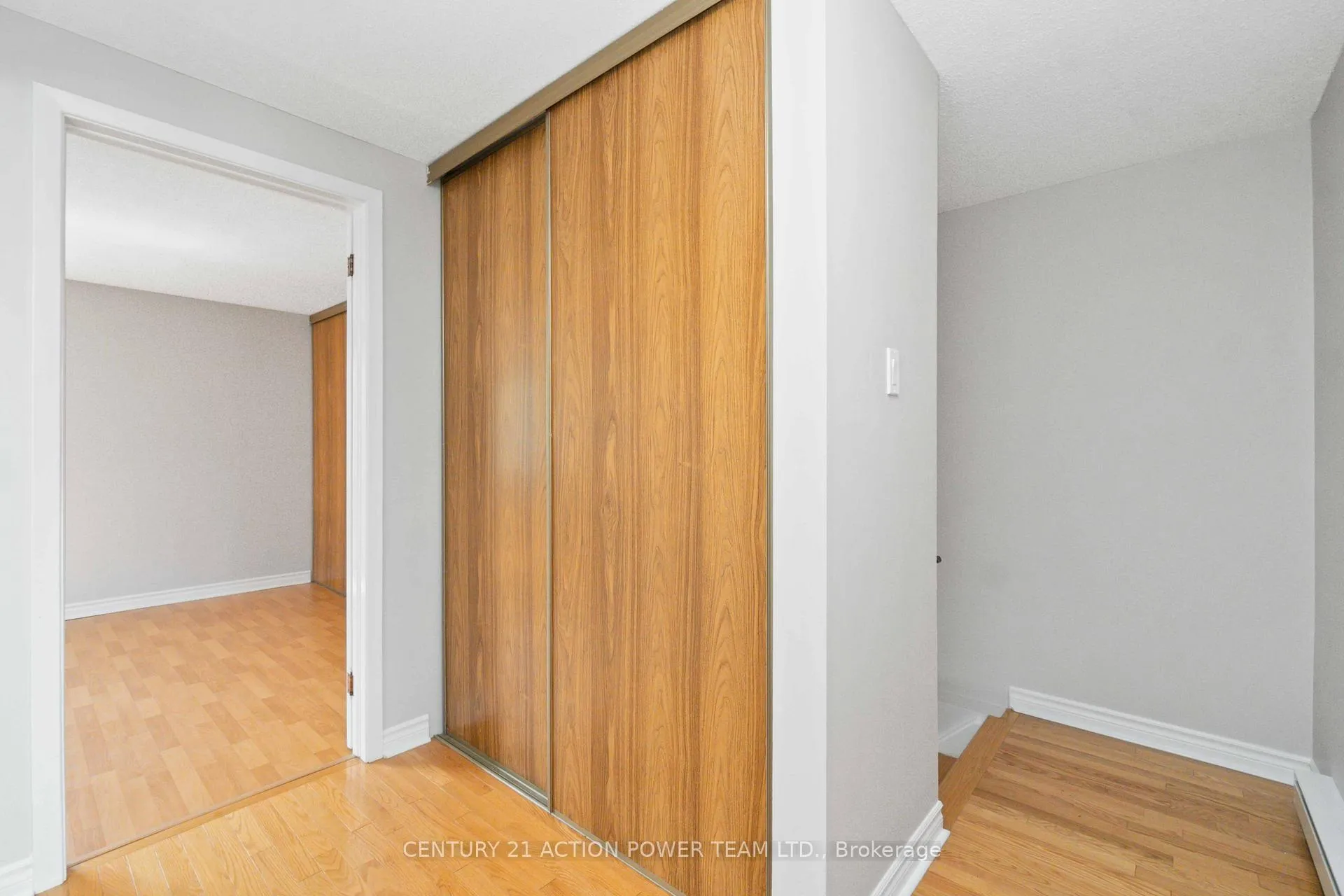 Photo 11 of Unit 17, 3103 Armada Avenue, Ottawa, Sawmill Creek/Timbermill — HOMEH