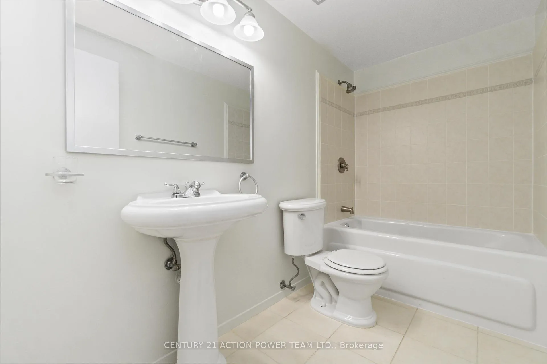 Photo 16 of Unit 17, 3103 Armada Avenue, Ottawa, Sawmill Creek/Timbermill — HOMEH