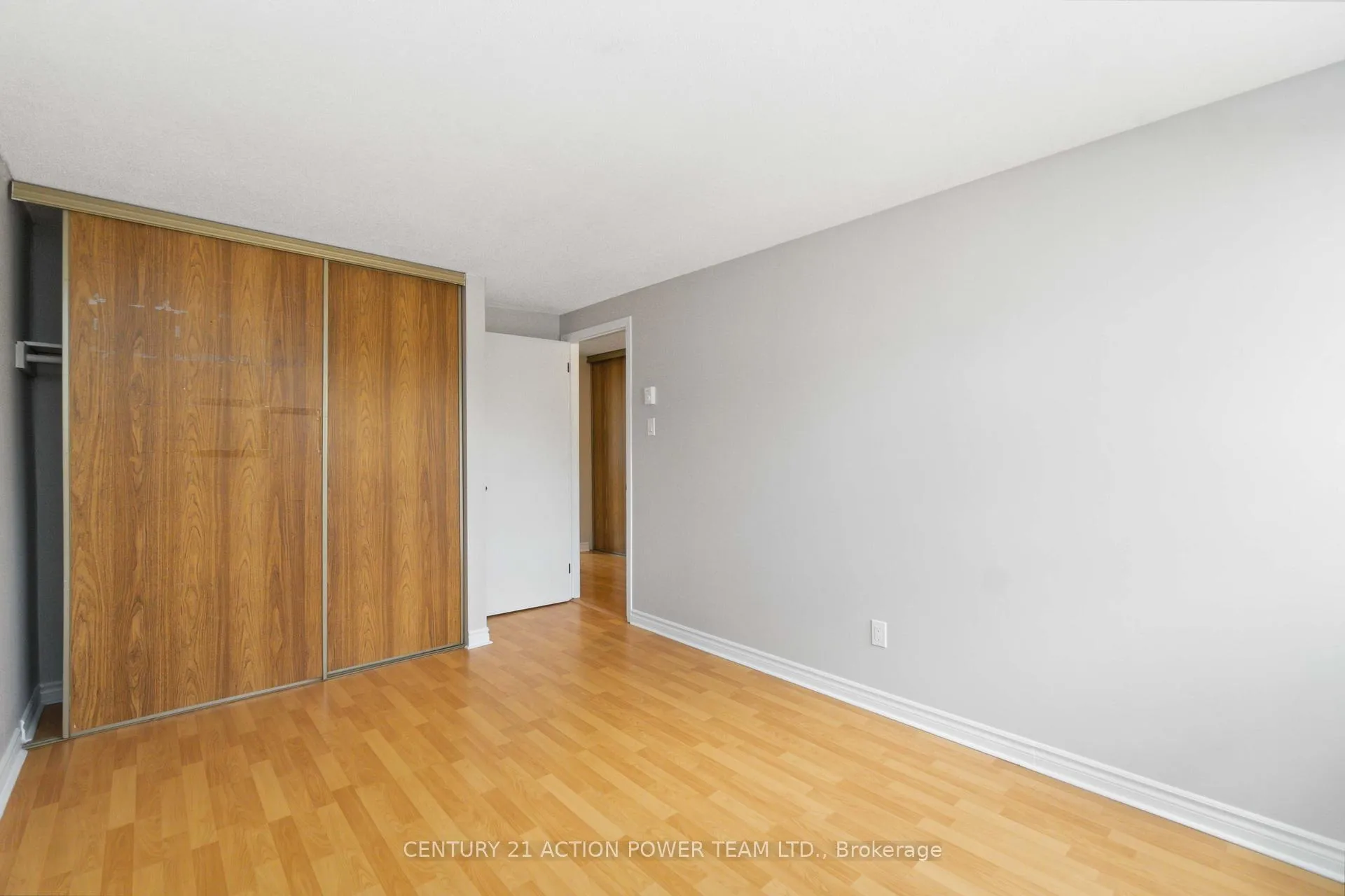 Photo 23 of Unit 17, 3103 Armada Avenue, Ottawa, Sawmill Creek/Timbermill — HOMEH