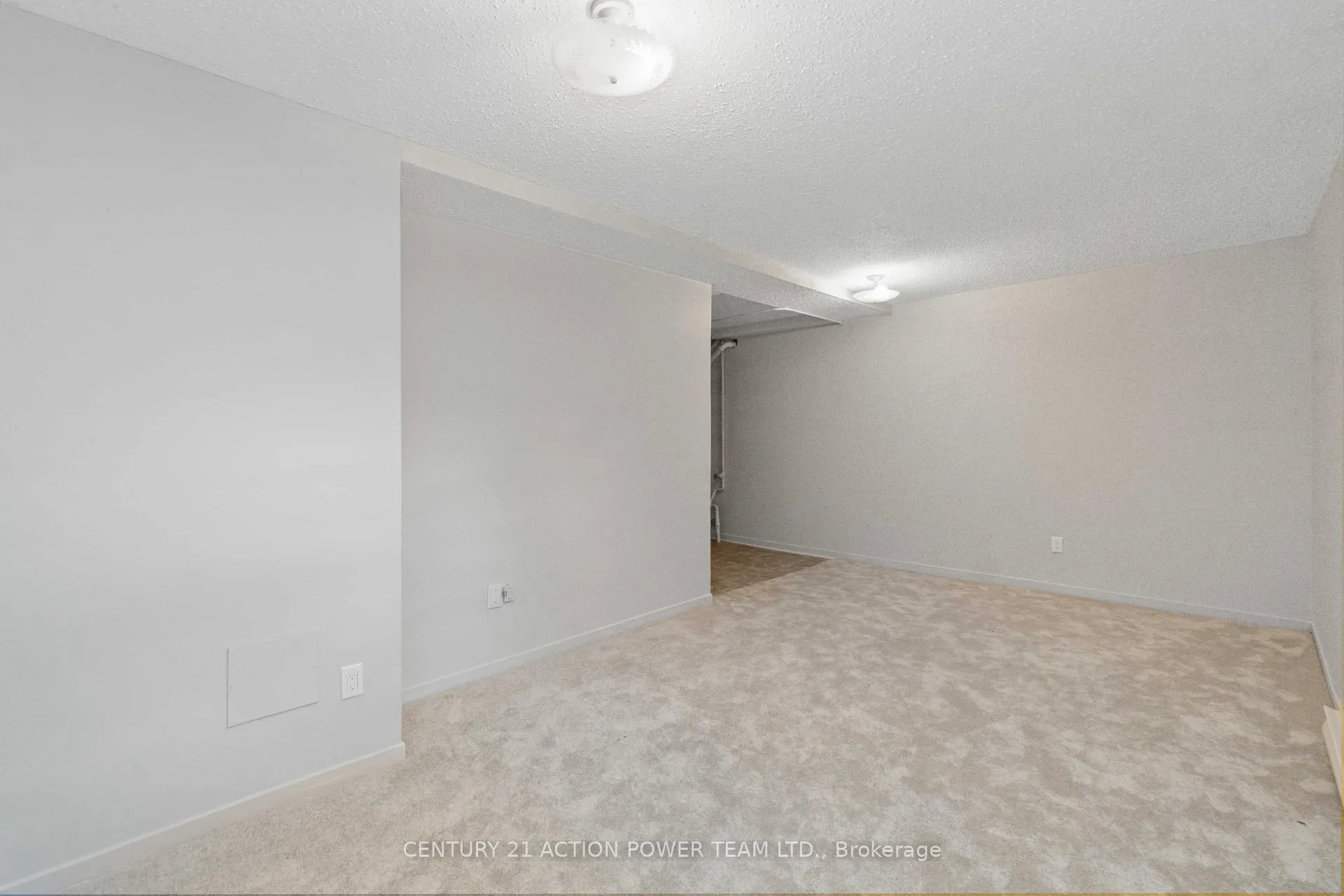 Photo 28 of Unit 17, 3103 Armada Avenue, Ottawa, Sawmill Creek/Timbermill — HOMEH
