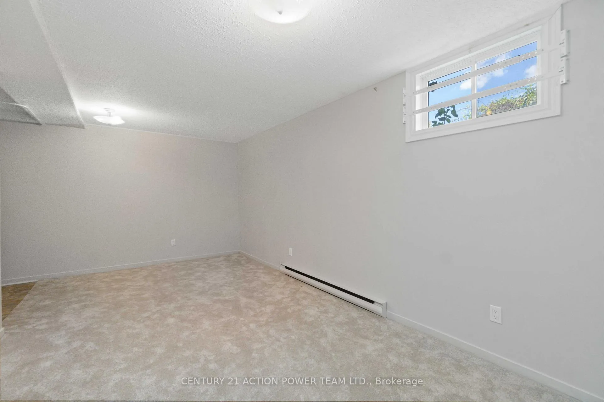 Photo 29 of Unit 17, 3103 Armada Avenue, Ottawa, Sawmill Creek/Timbermill — HOMEH