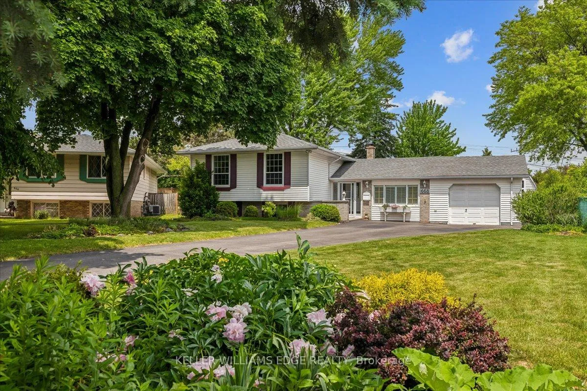 Photo 2 of 668 Bridle Wood, Burlington, Appleby — HOMEH
