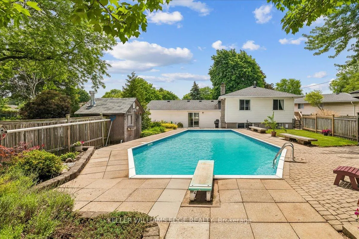 Photo 36 of 668 Bridle Wood, Burlington, Appleby — HOMEH