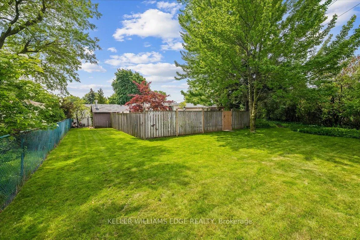 Photo 37 of 668 Bridle Wood, Burlington, Appleby — HOMEH